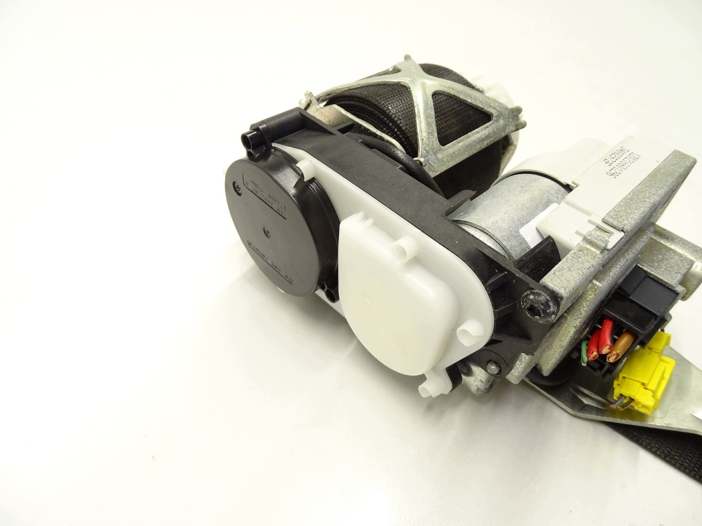 tension belt safety right front front MERCEDES ML W166 A1668603686