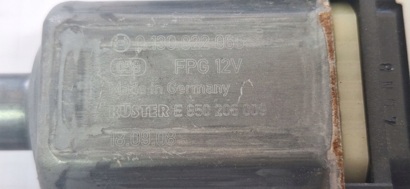 mini motor windows SKODA FABIA III right front 2Q2959882