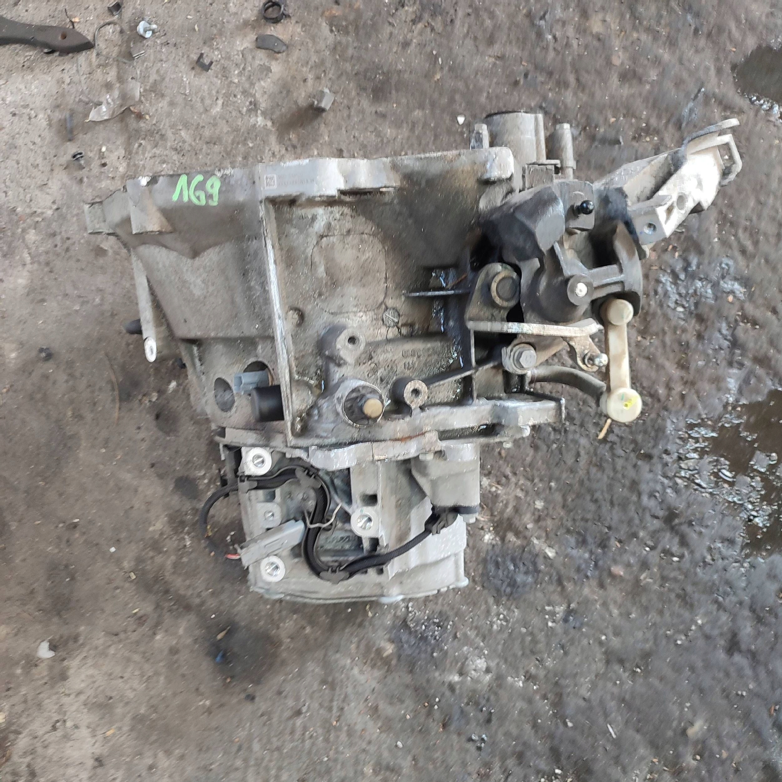 manuale cambio 6 ingranaggi Opel Corsa F 20V256
