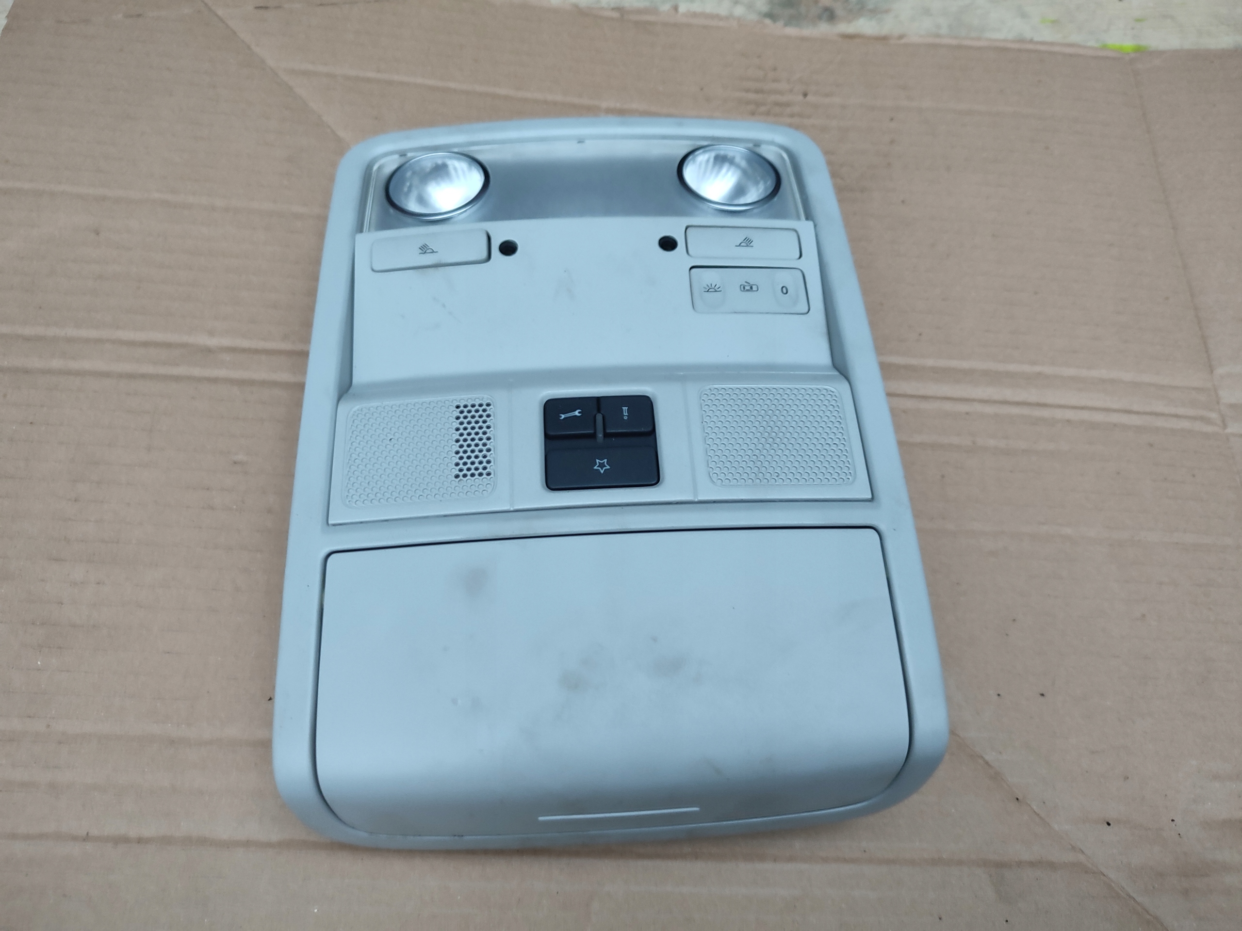 FANALE CIELO INTERNO VW JETTA GOLF VII 5C6867489