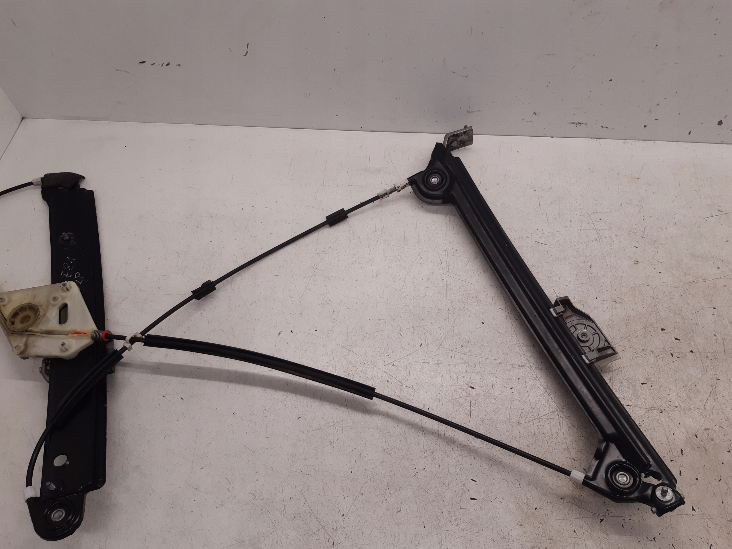 fensterhebermotor links vorne 3d BMW E81
