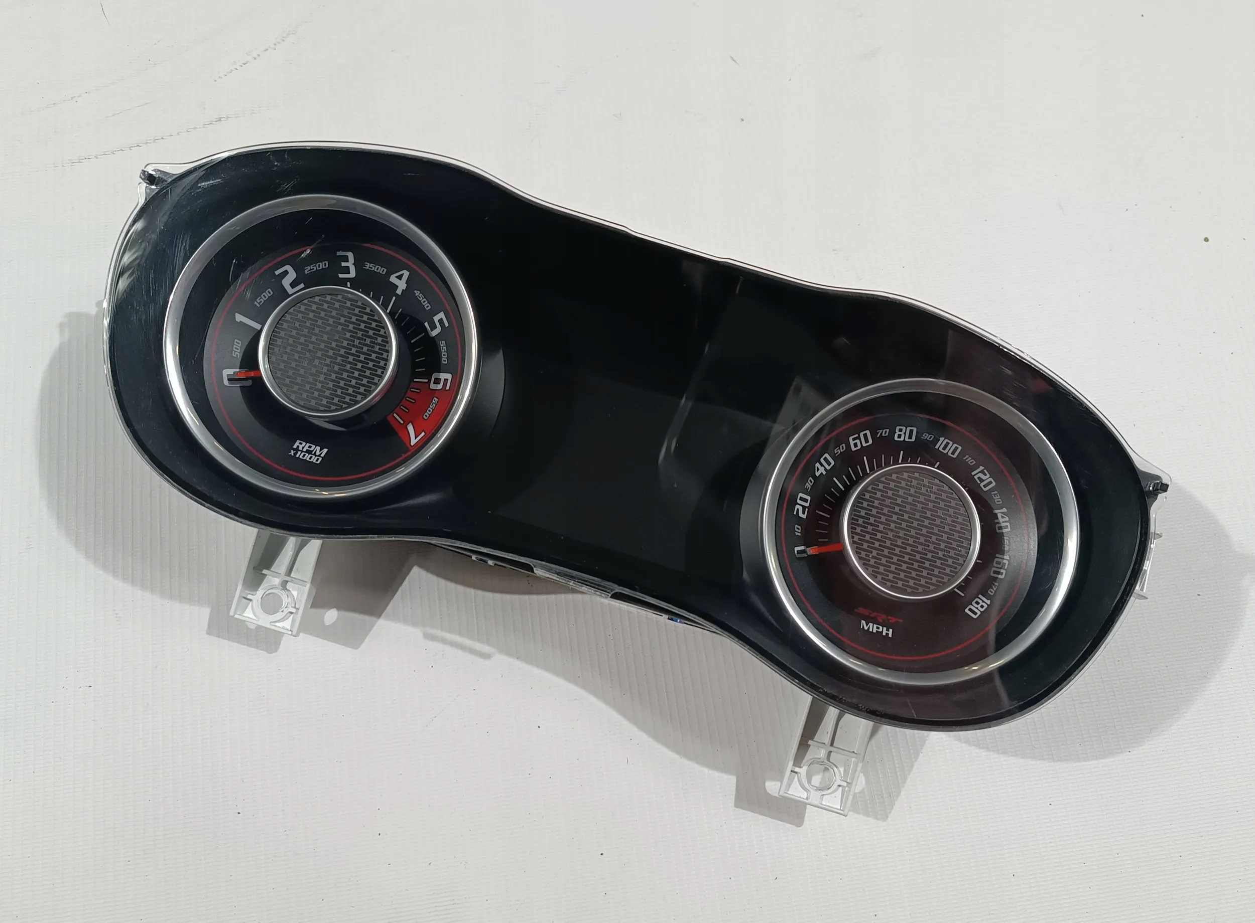 Приборная панель спидометр Dodge Челленджер SRT