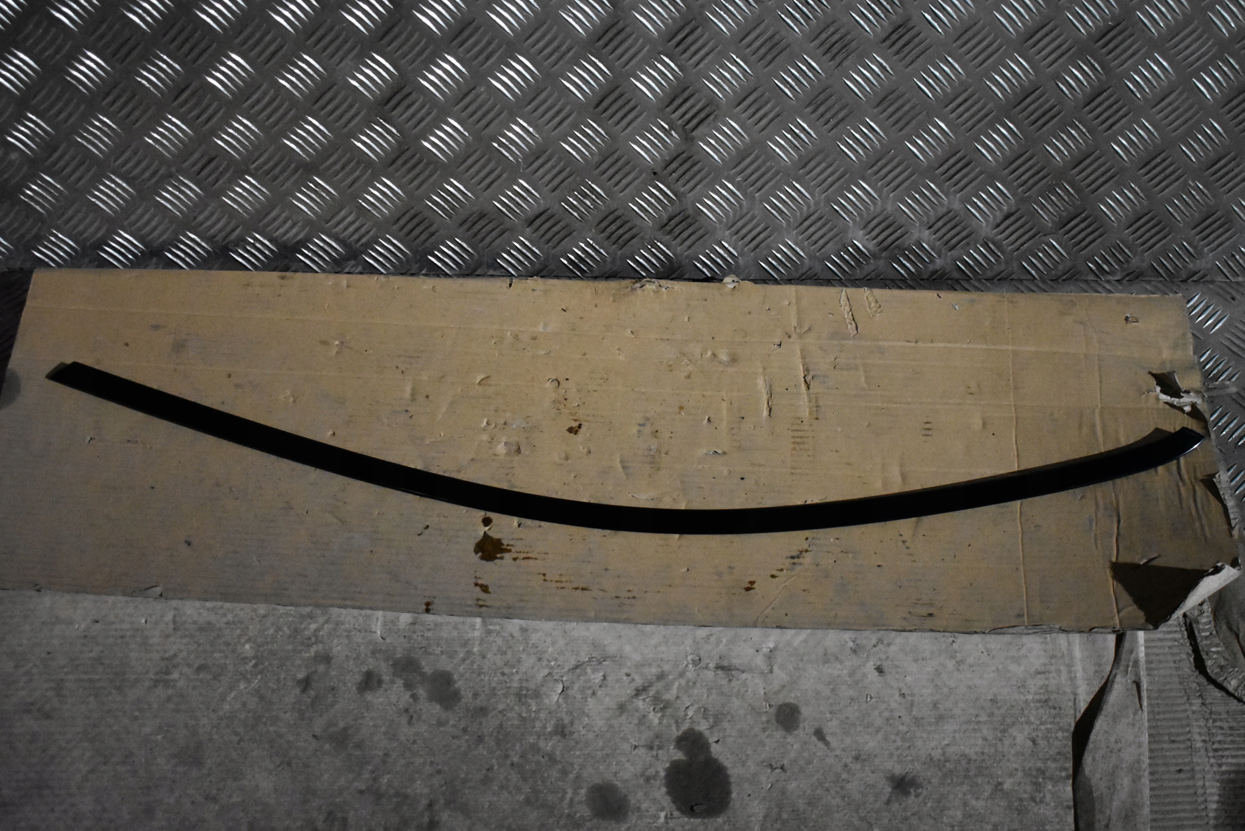 moulding windows right MERCEDES W213 KOMBI 1