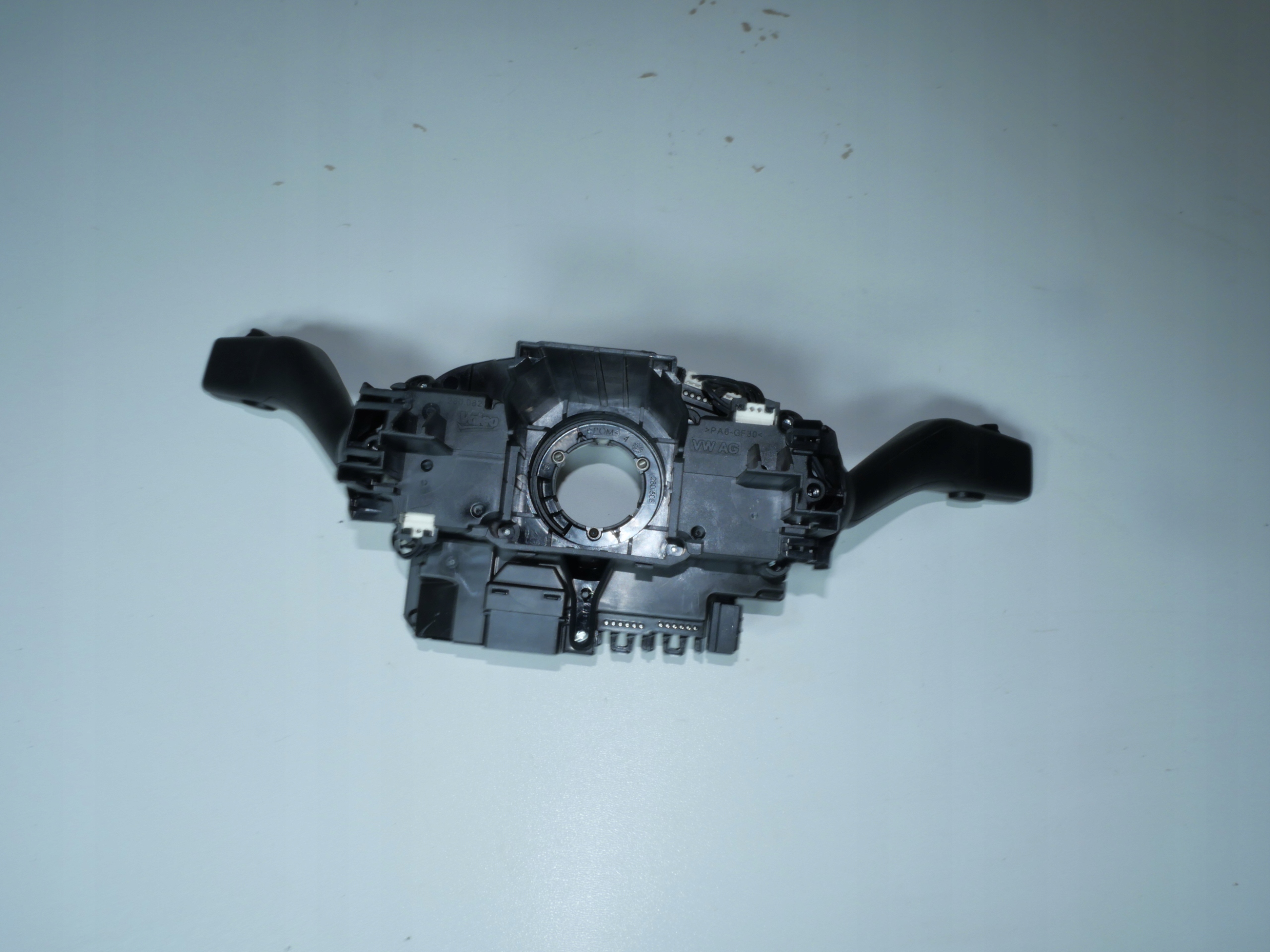 control ring VW SEAT SKODA 5K0953569BE
