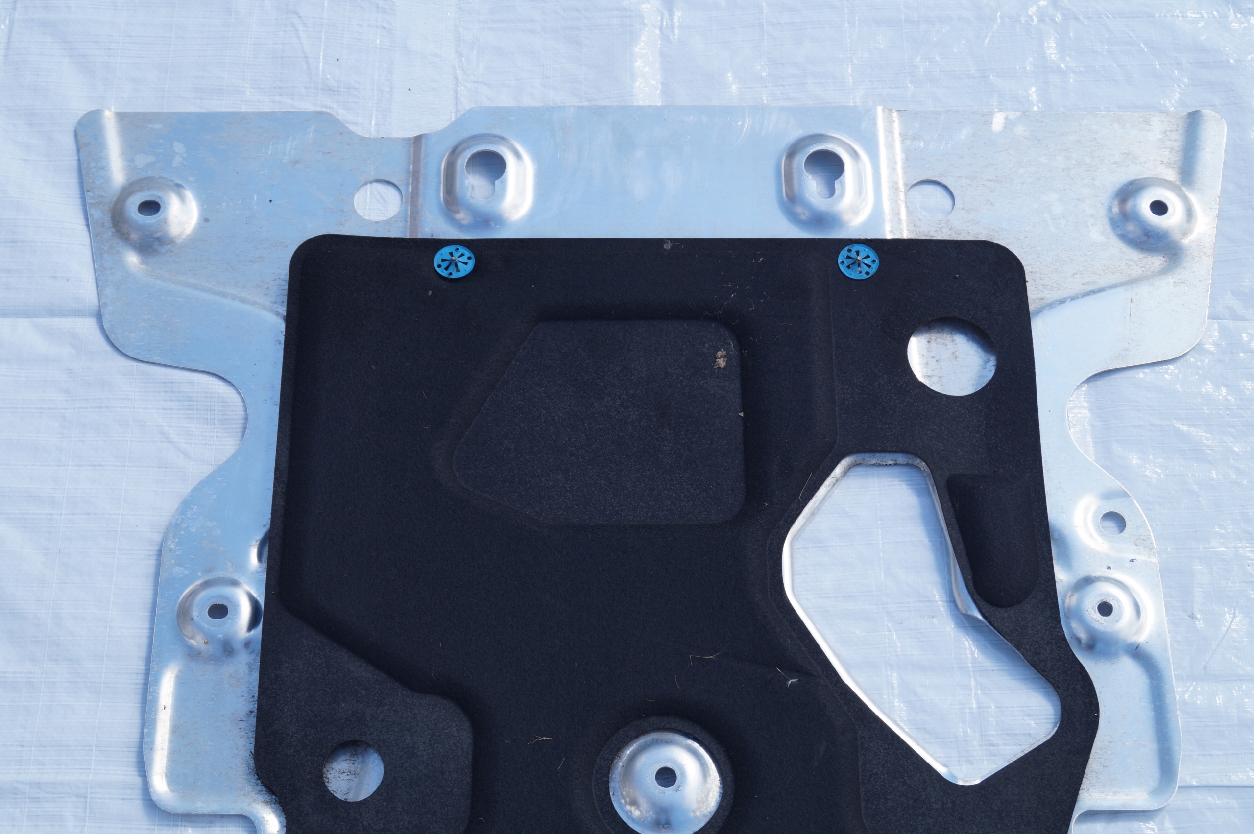 cover cover below engine LAND RANGE ROVER VOGUE 405