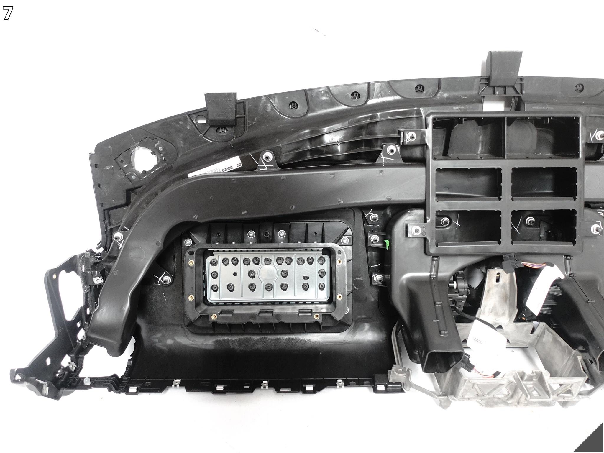 PORSCHE CAYENNE II 2 7P5 10-14 dashboard instrument panel console cockpit 7P5819475