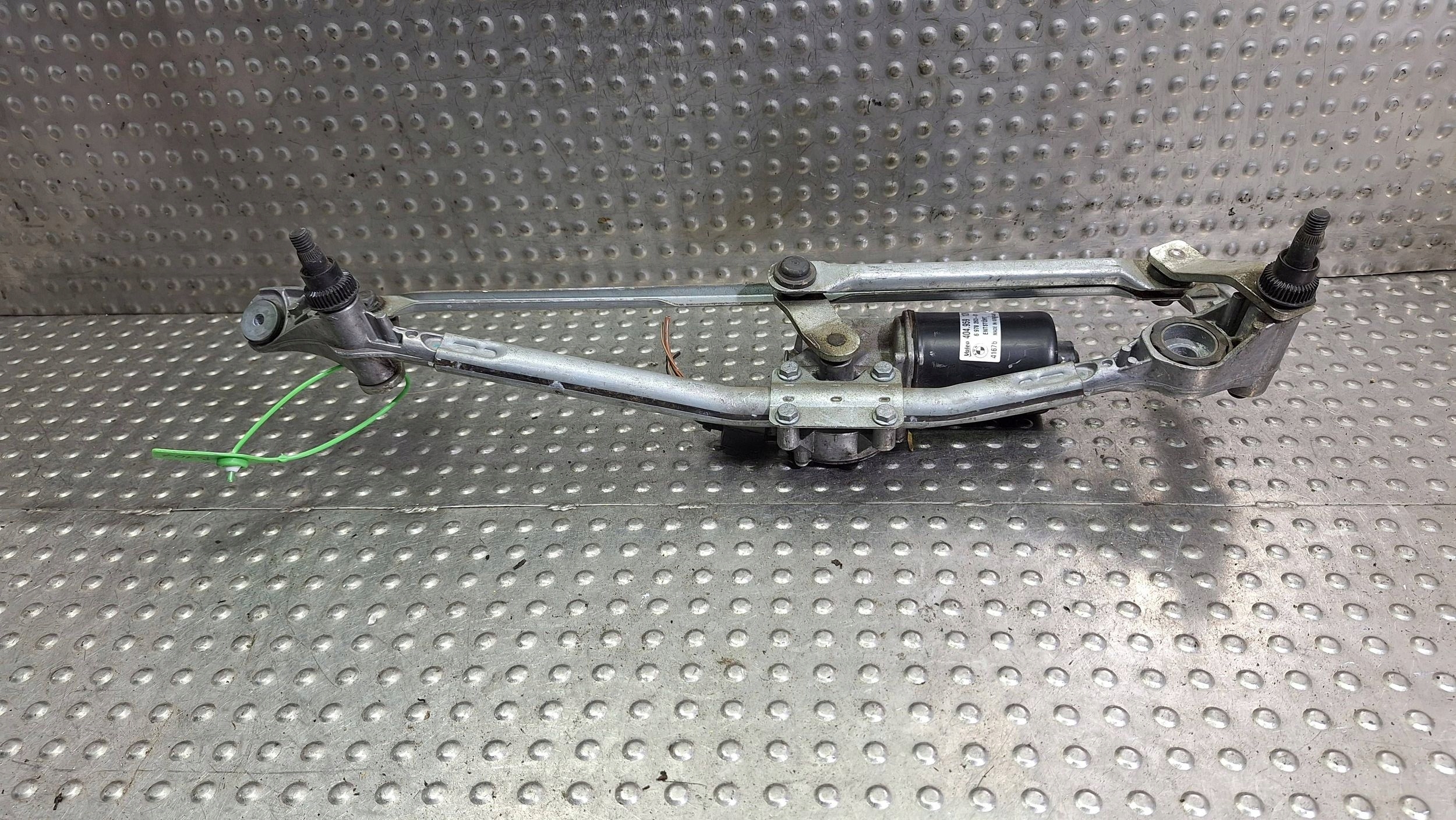 Gestänge Motor Wischer vorne 6978263 BMW 3 E90 E91 E92 E93 EUROPA