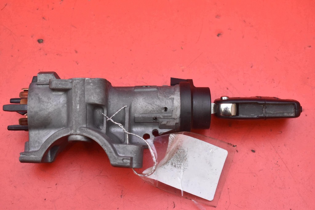 ignition key 4B0905851A VW PASSAT B5 2.0 20V 130 KM LIFT 00-05