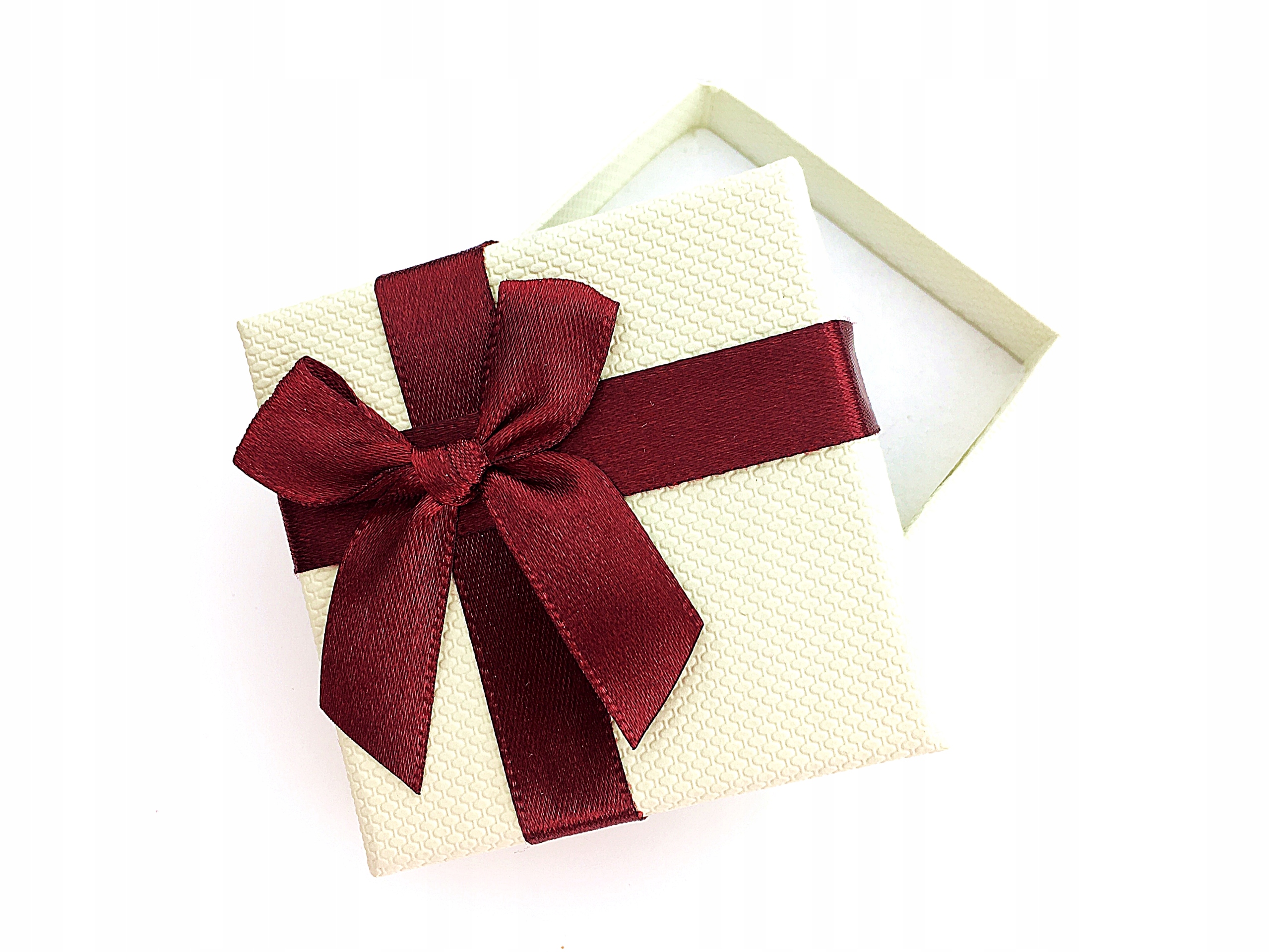 

pudełeczko prezentowe na kolczyki lub zawieszkę