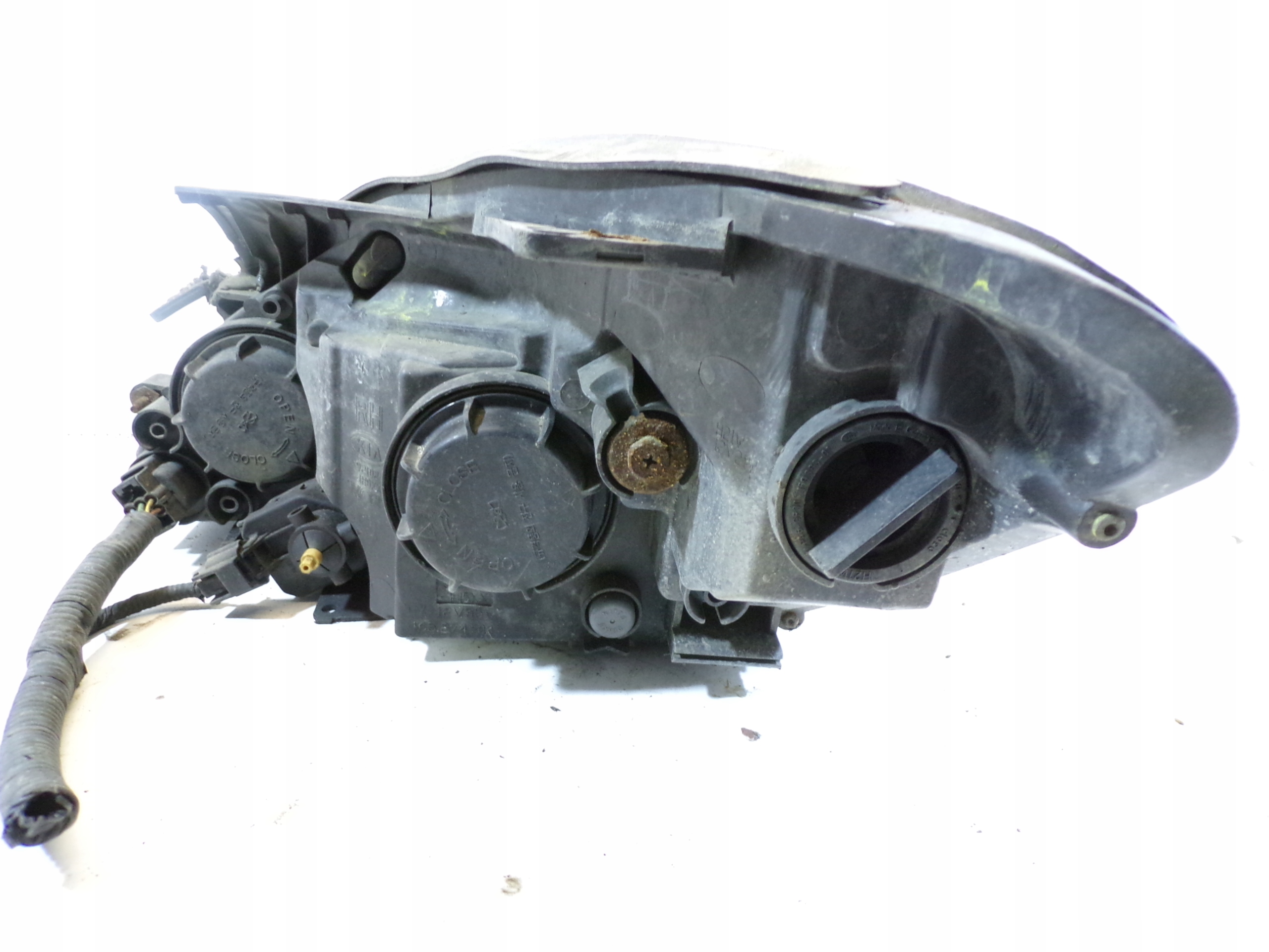 light front front right KIA CEED 1 and (K)