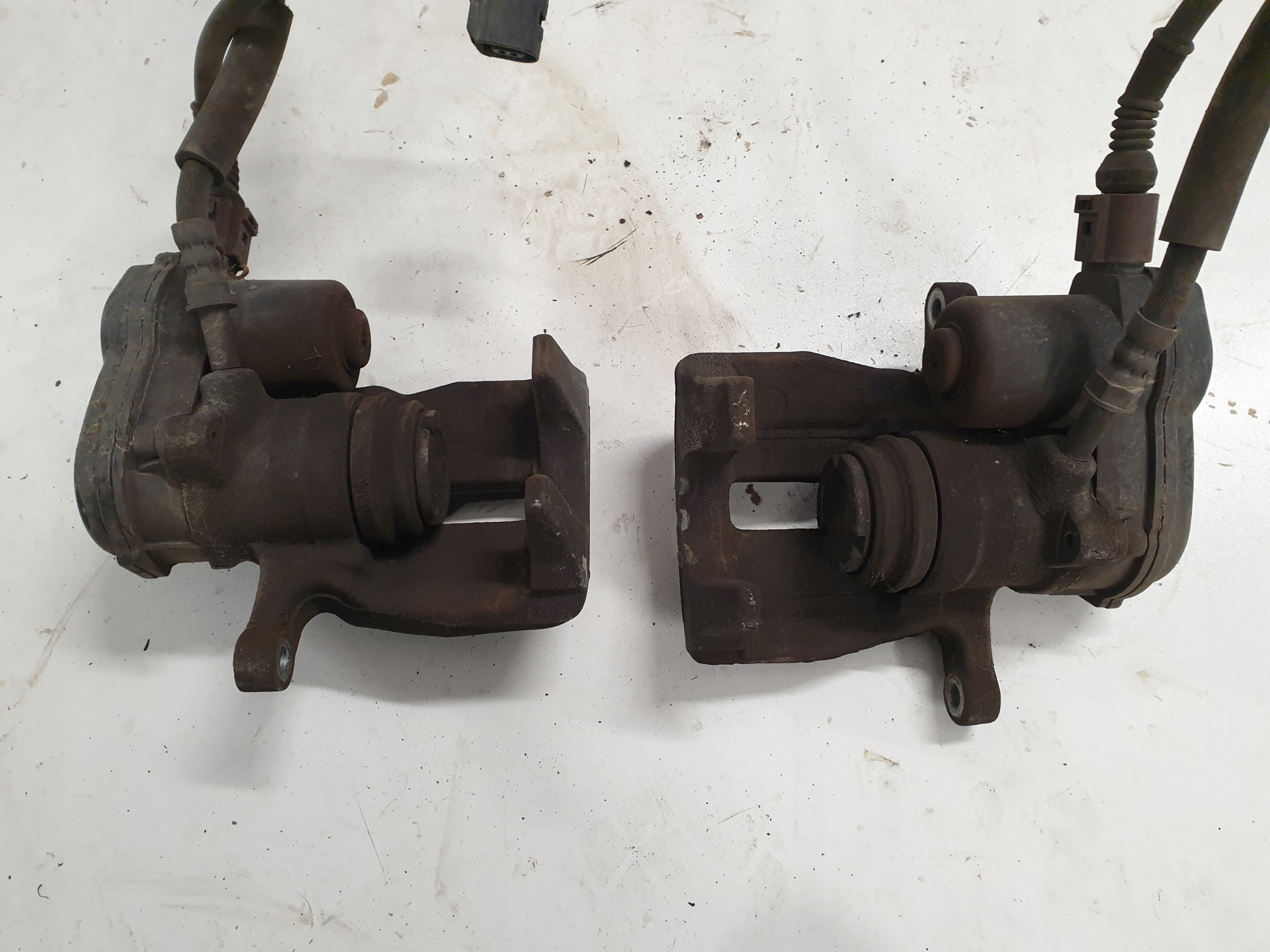 caliper brake AUDI A4 B8 A5 2008-2012