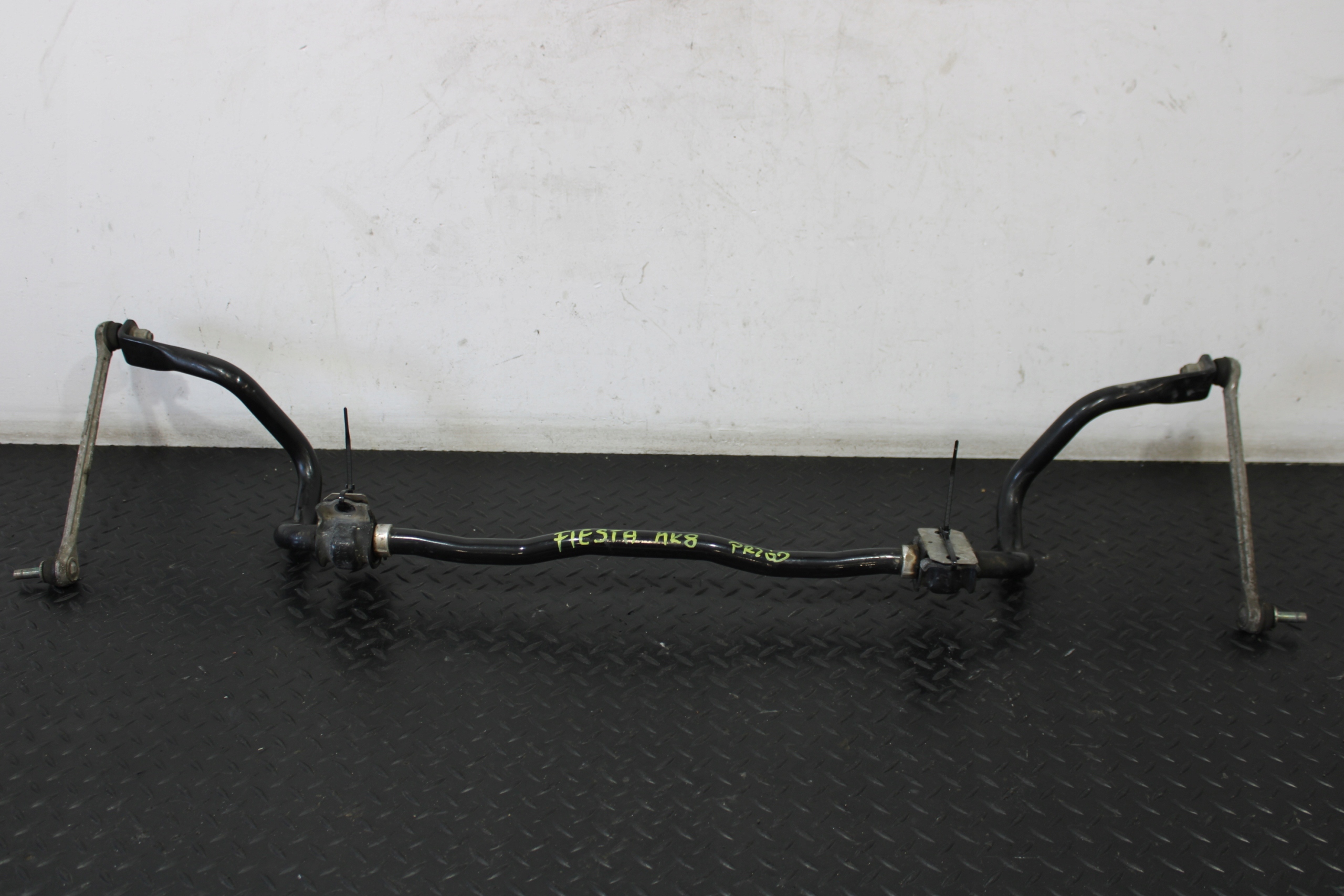STABILIZATOR bar front FORD FIESTA MK8