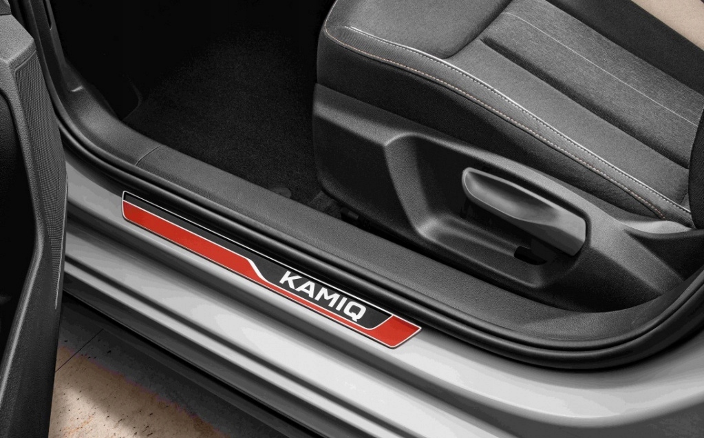 Škoda dekoratívne 3D prahové fólie Kamiq