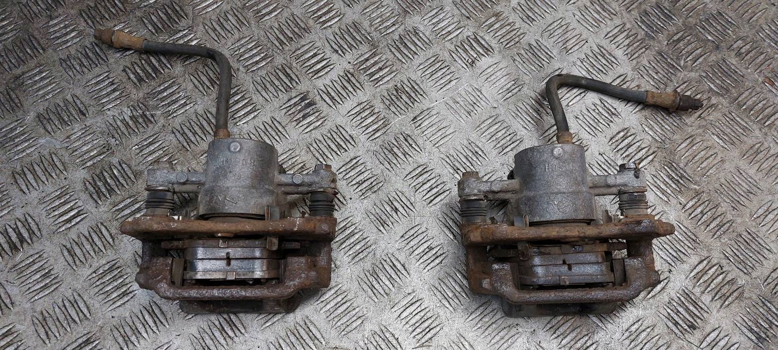 discs brake rear part + calipers TOYOTA COROLLA VERSO II 2.0 D4D