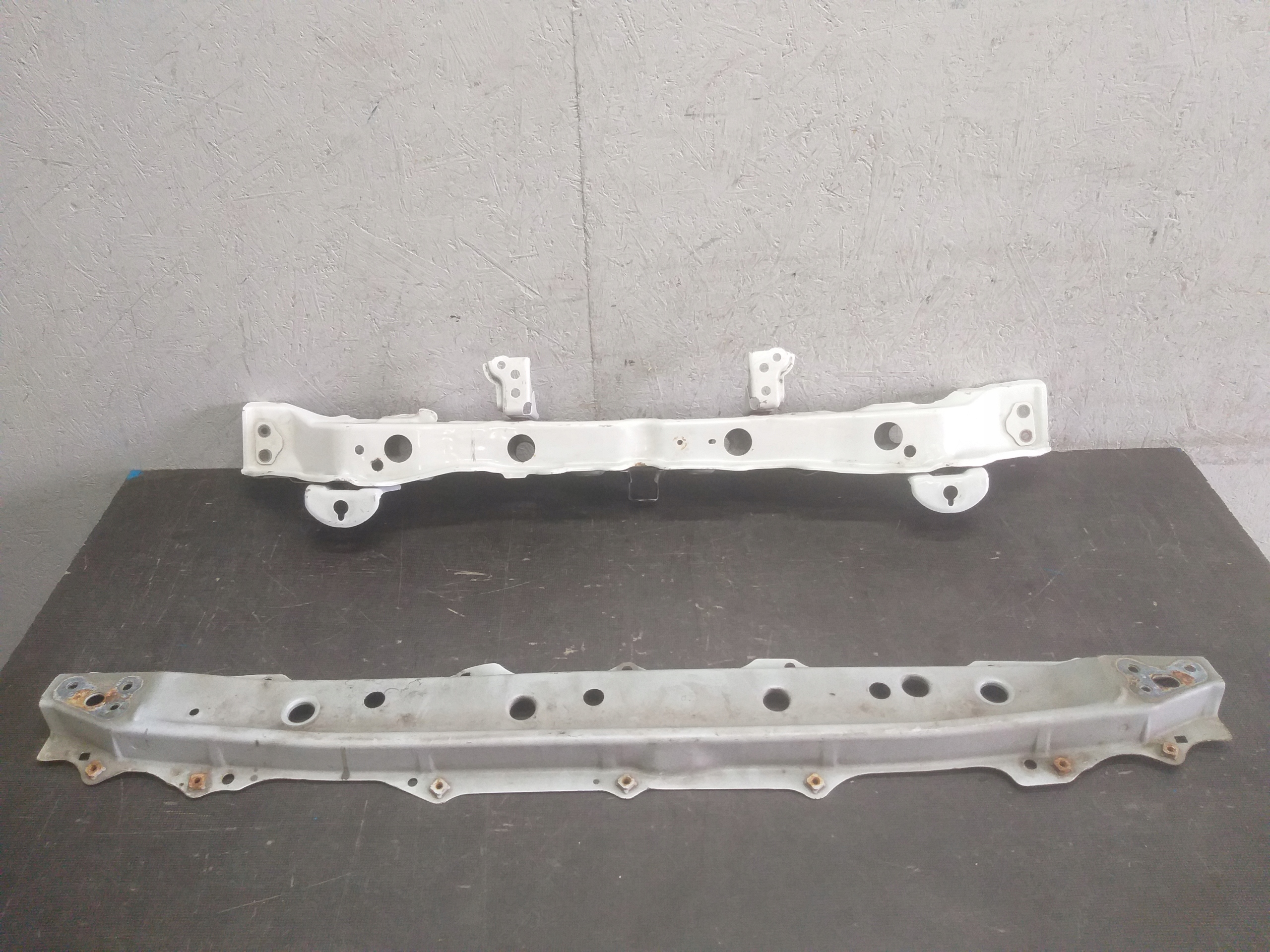 support panel for radiators TOYOTA YARIS III LIFT 14-17