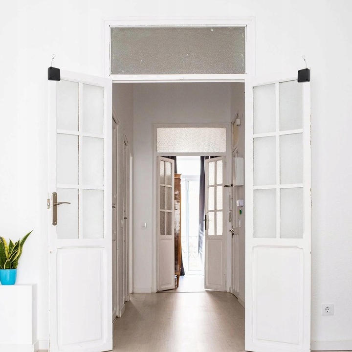 SAMOZAMYKACZ DO DRZWI ZAMYKACZ DRZWIOWY AUTOMAT MOSKITIERY SAMOPRZYLEPNY Stan opakowania oryginalne