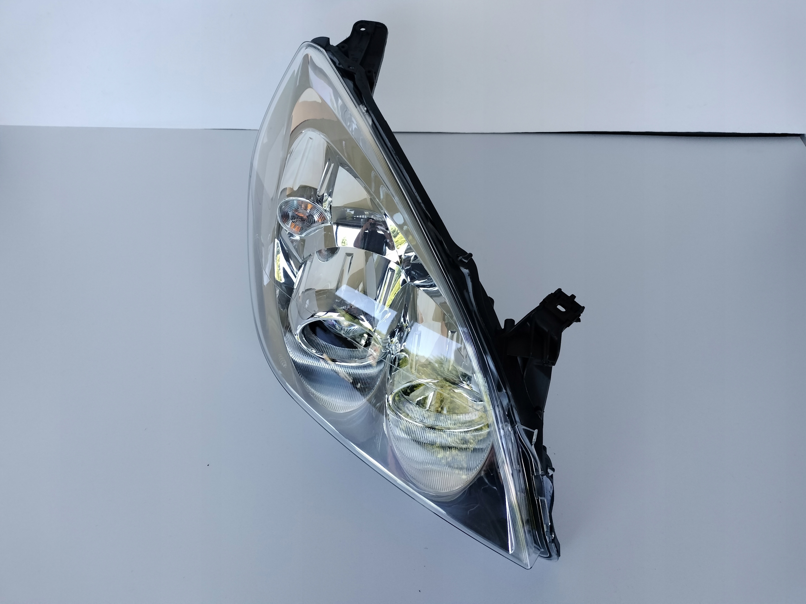 new light right REFLEKTOR OPEL SIGNUM LIFT