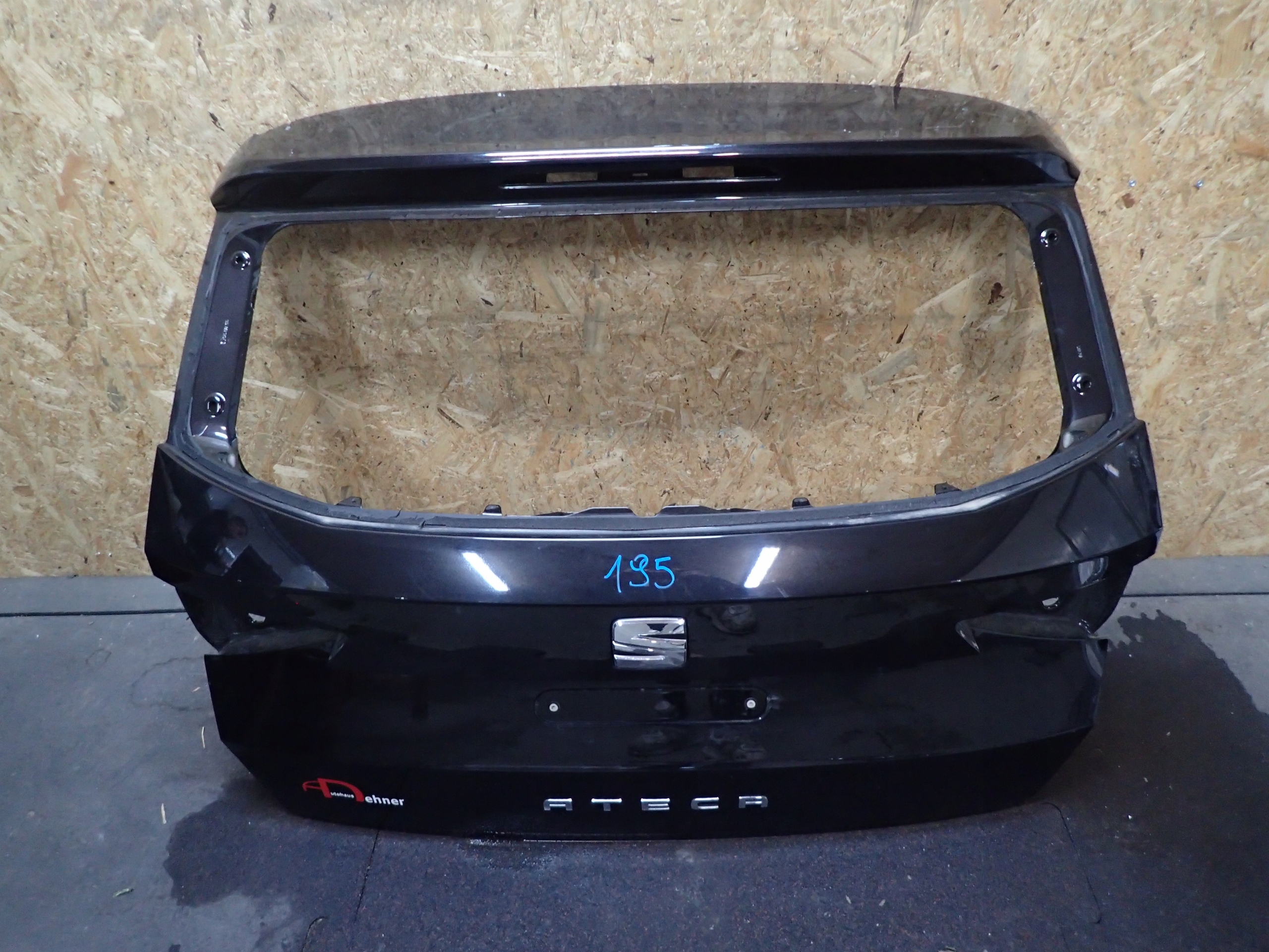 BOOT DOOR SEAT ATECA