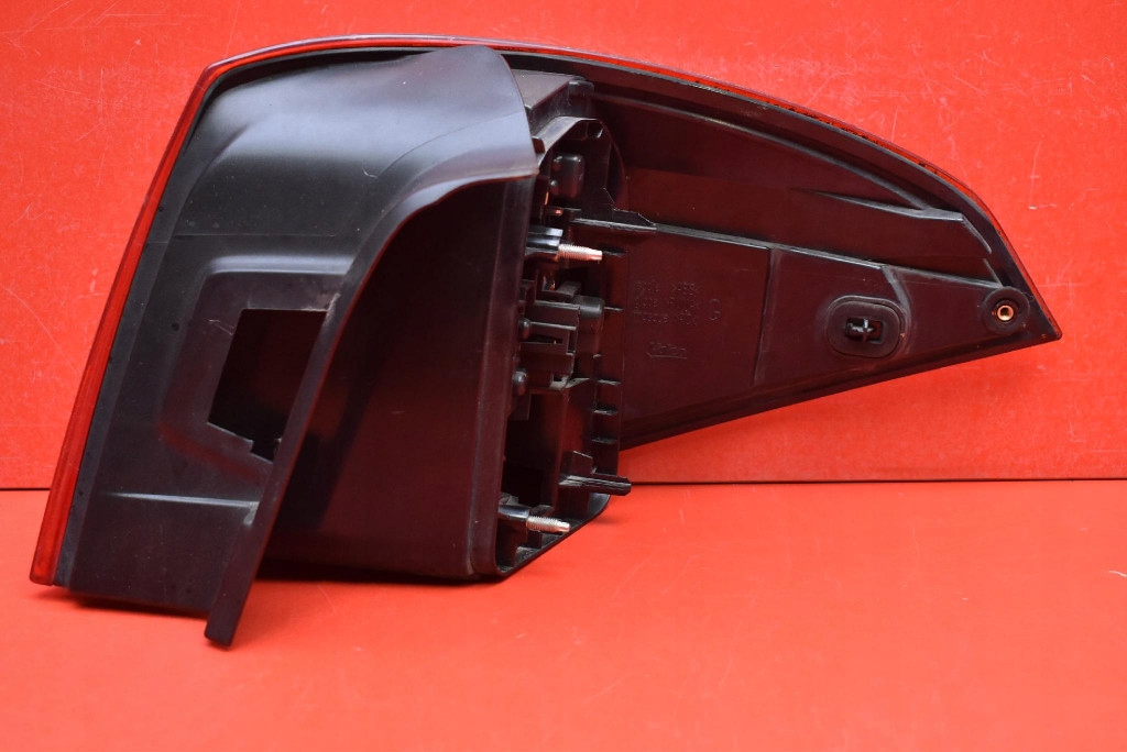 light left rear part rear RENAULT LAGUNA 3 III KOMBI 07-11