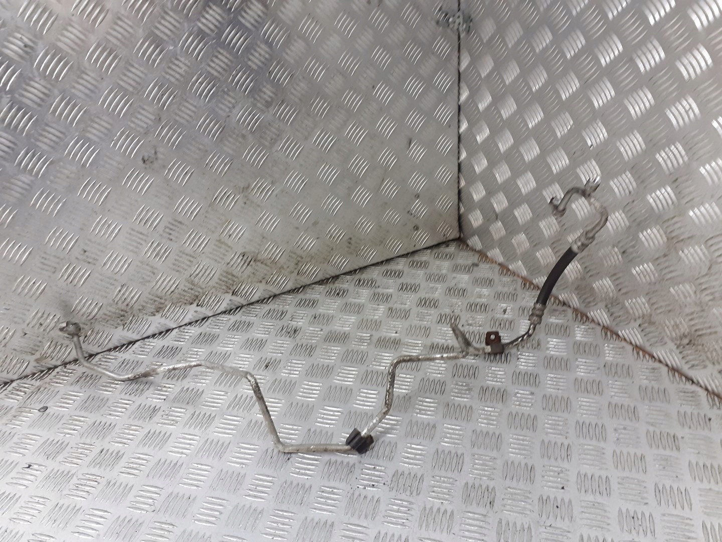 КОНДИЦИОНЕР KIA CARENS II