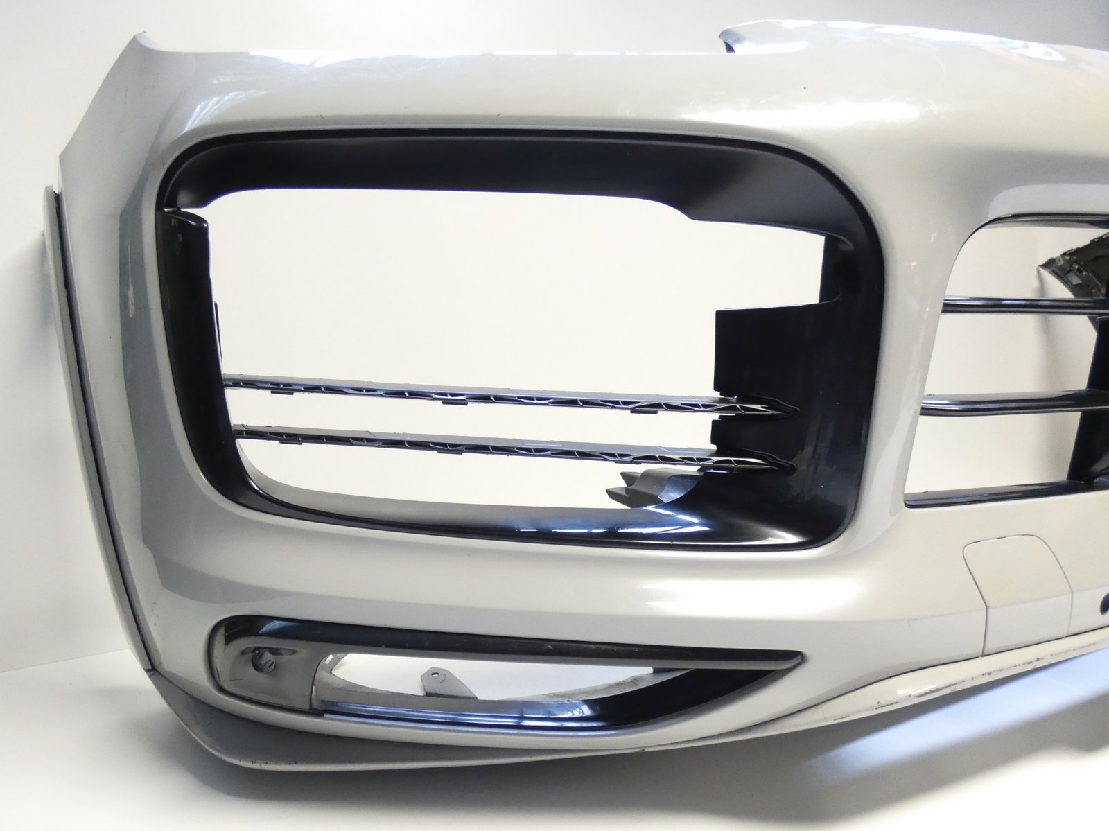 PORSCHE CAYENNE III 3 TURBO GTS 9Y0807221B below 4 PDC 18-24 front bumper