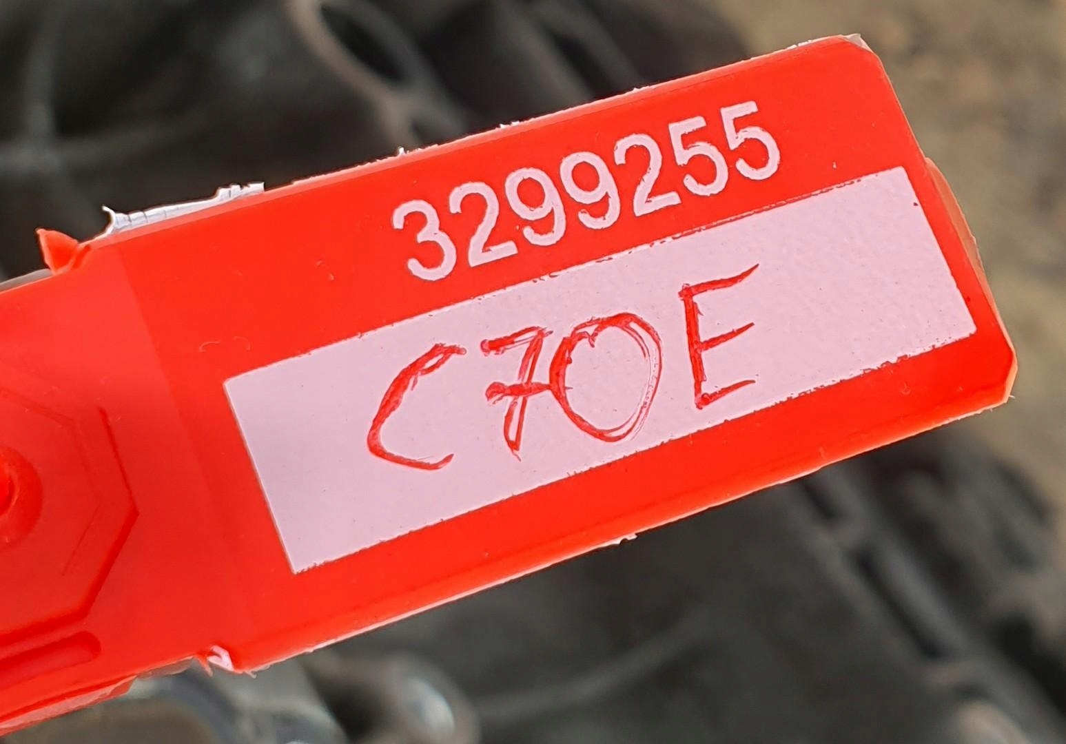 Двигатель D5244T8 volvo C70 II 2.4 D5