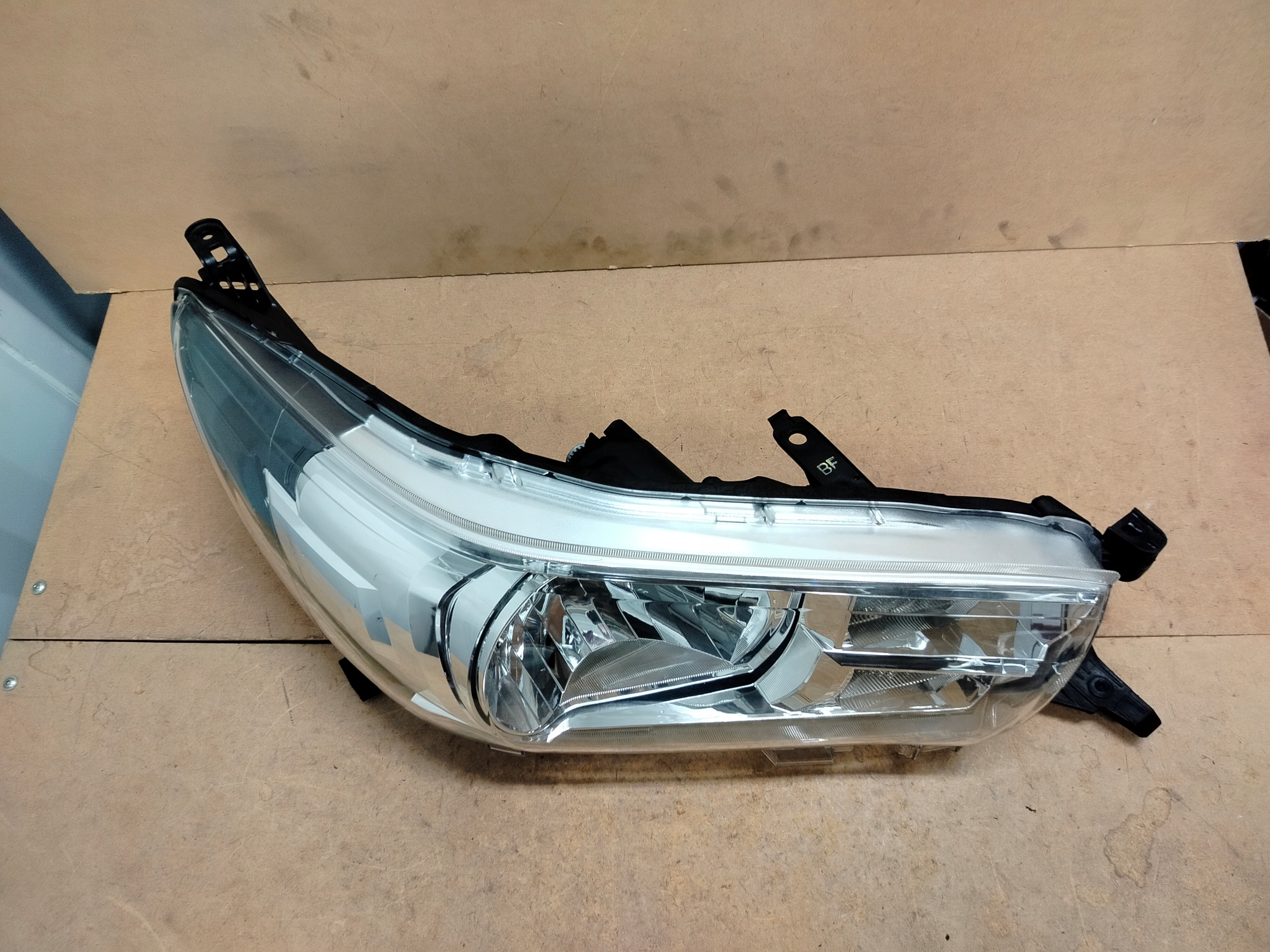 Frontscheinwerfer Toyota Hilux AN1P 811100K792T LED Rechts Headlight - Thumbnail 9