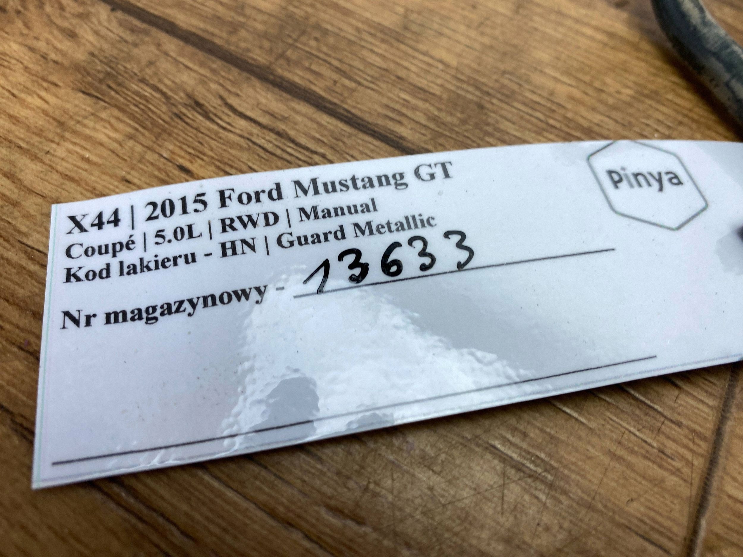 Rygiel skobel hook Ford Mustang VI 2015+
