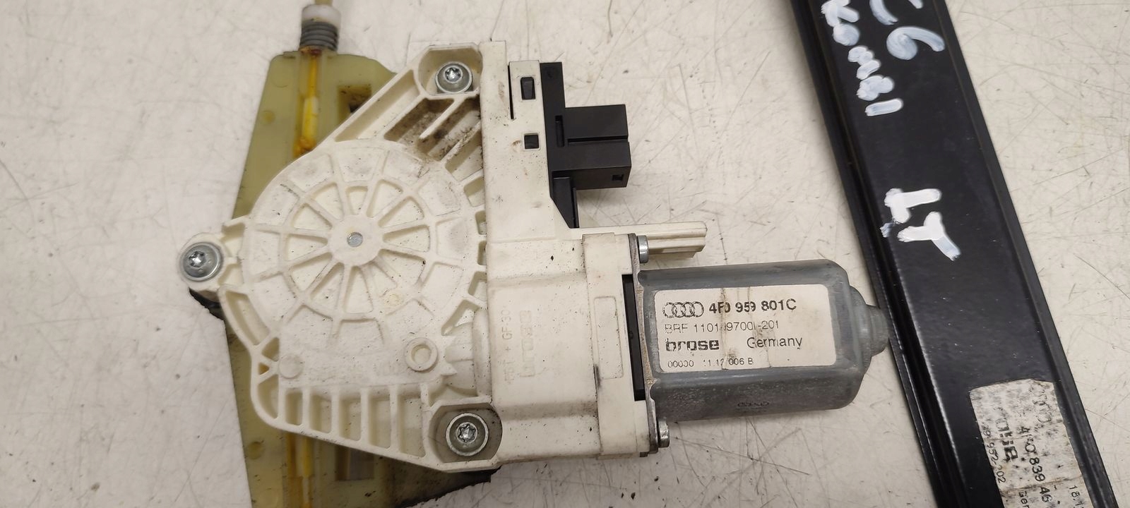 window regulator left rear part mechanism Audi A6 C6 3,0 TDI quattro