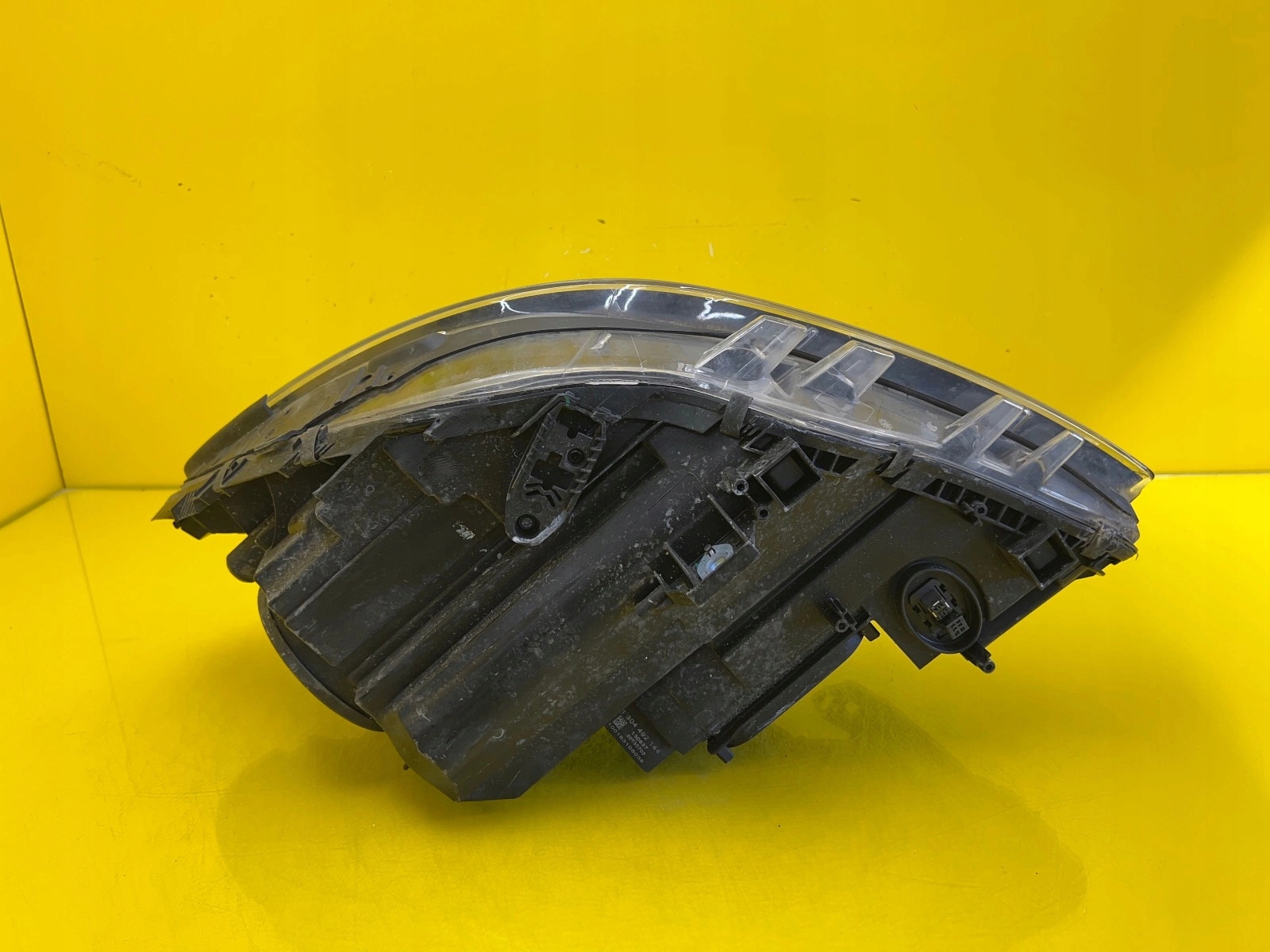 light right Mercedes B-class W246 Xenon 11-15 A2468207261
