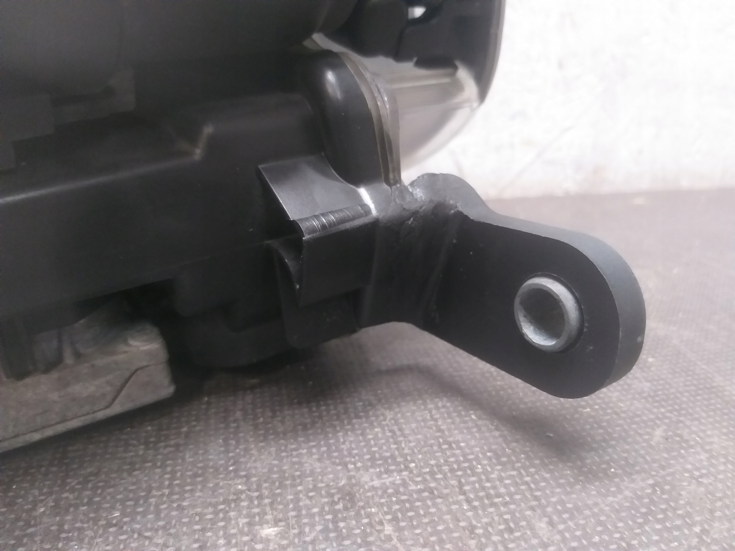 light front left FIAT 500 XENON