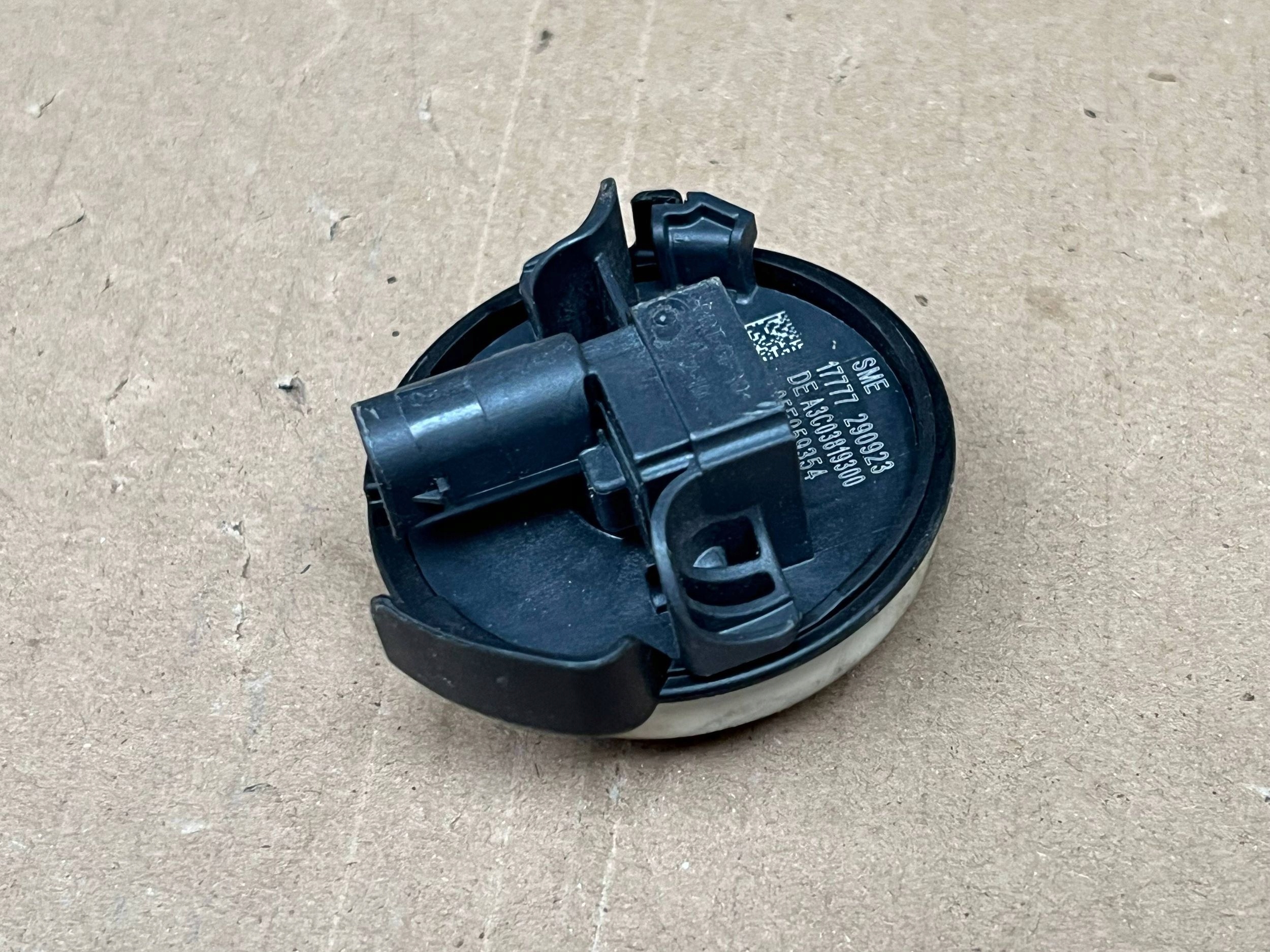 Beschleunigungssensor Crashsensor AUDI Q4 85E959354 AKCELEROMETR !J