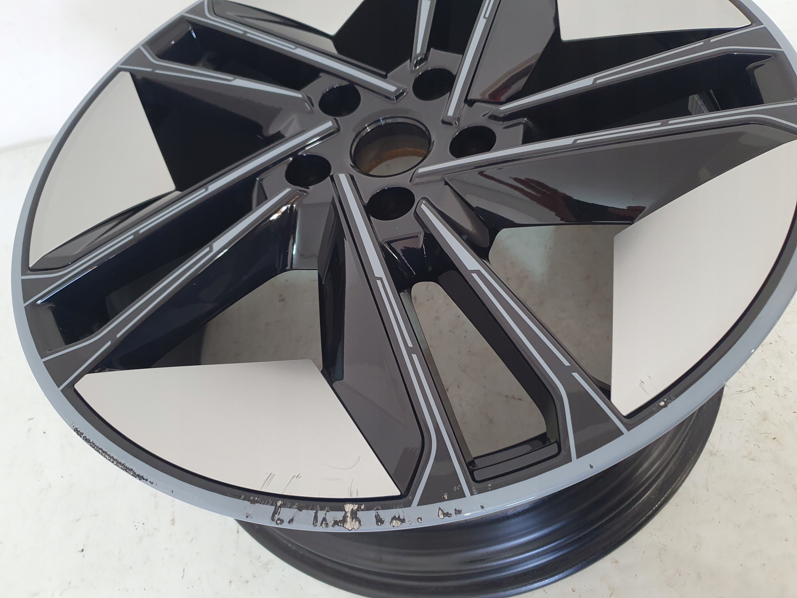 disk hliníkový disk Audi OE 4J3601025L 9.5" x 21" 5x112 ET 60