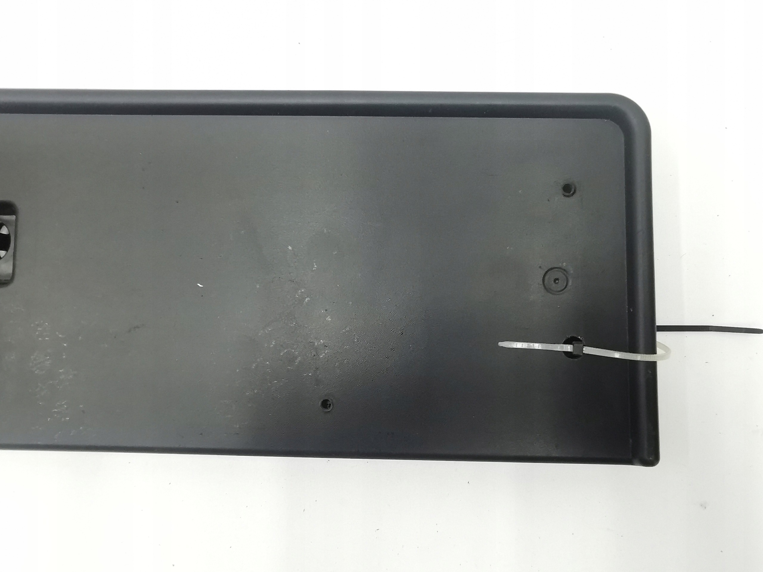 pad below TABLICE registration HONDA CRV 71180-3E7