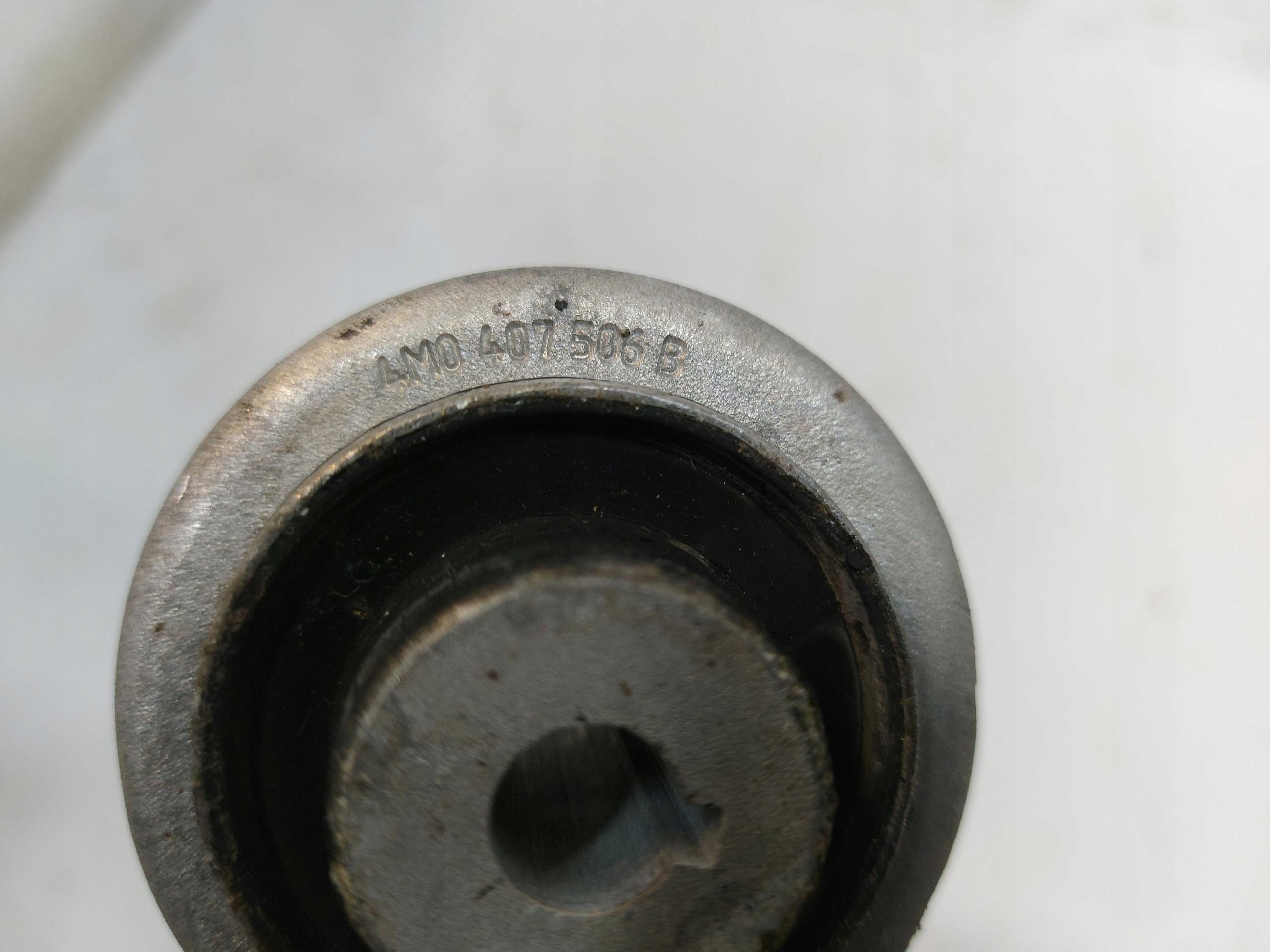 Audi Q5 80A 45 TFSI arm right front upper 4M0407506B