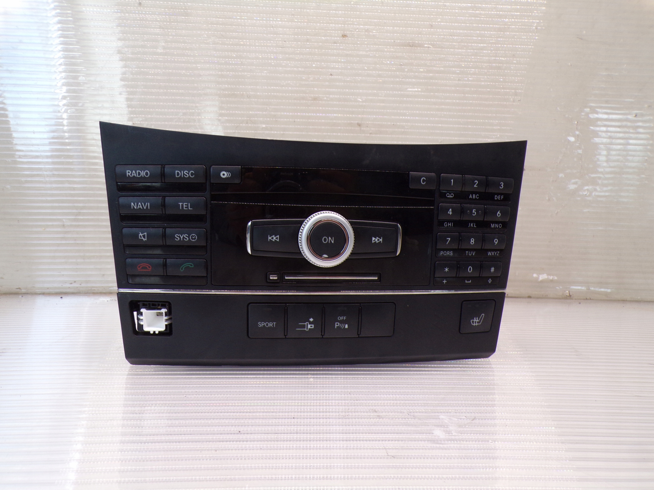 Радио навигация Мерседес В212 В207 2129008404