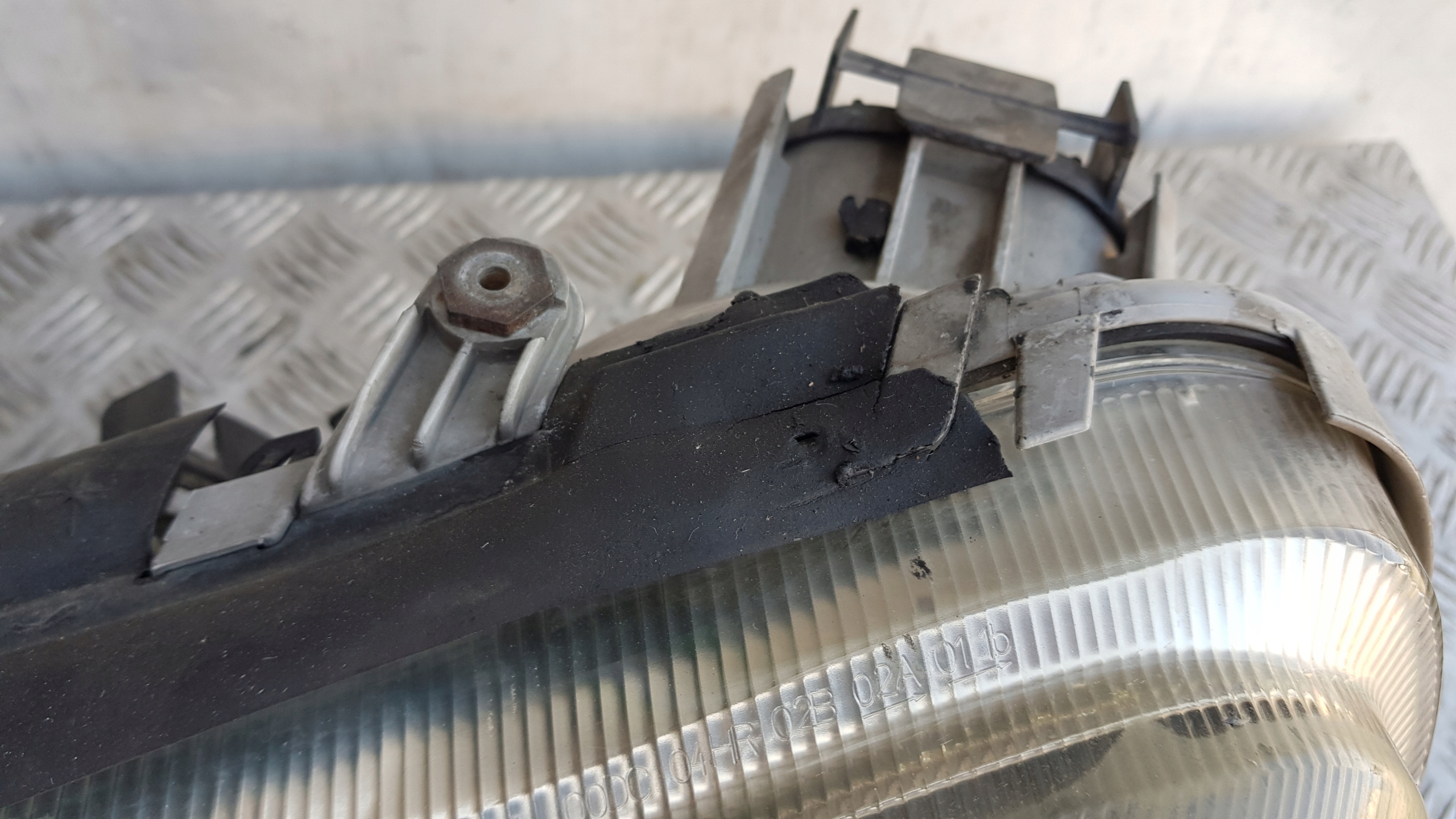 MERCEDES W220 light left or right front XENON control unit