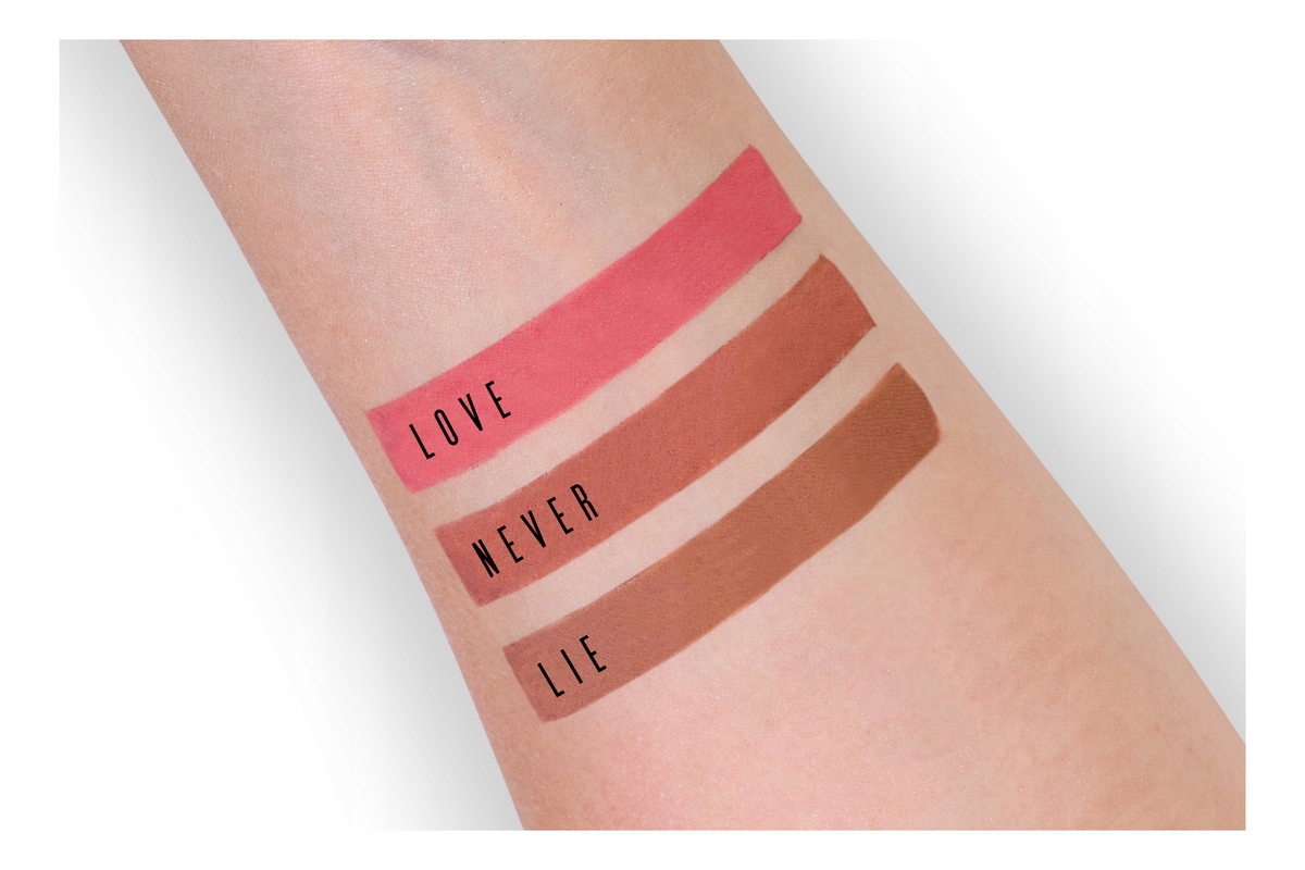 Pierre Rene X Jędrzej Urbański Konturówka (3) Marka Pierre René