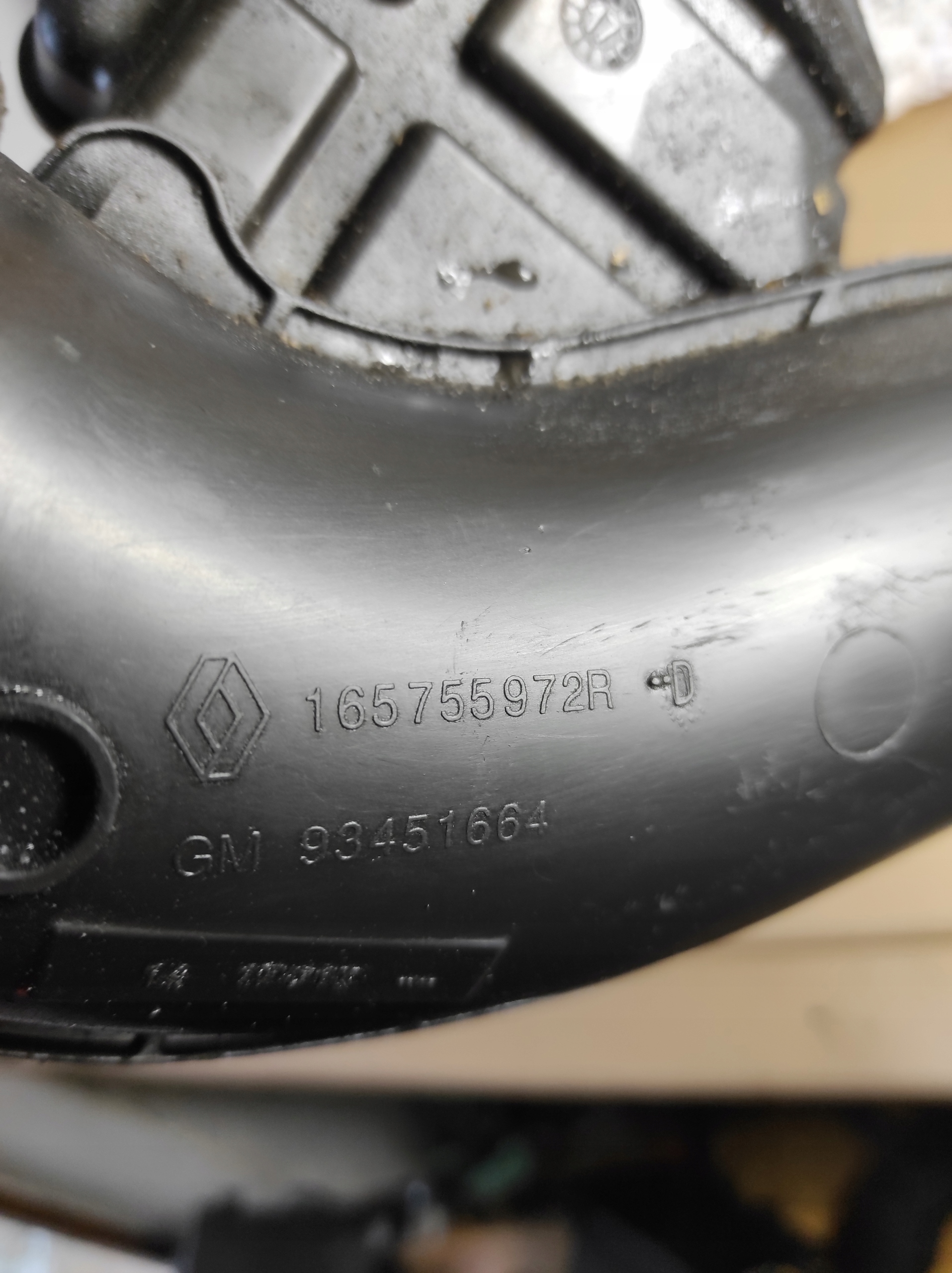 Gehäuse filter luft TRAFIC III 165755972R 93451664