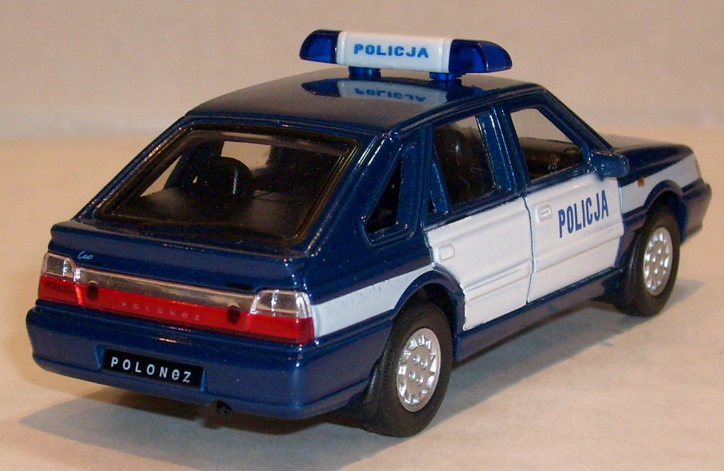 FSO POLONEZ CARO PLUS POLICJA WELLY MODEL 1:34 Marka Welly