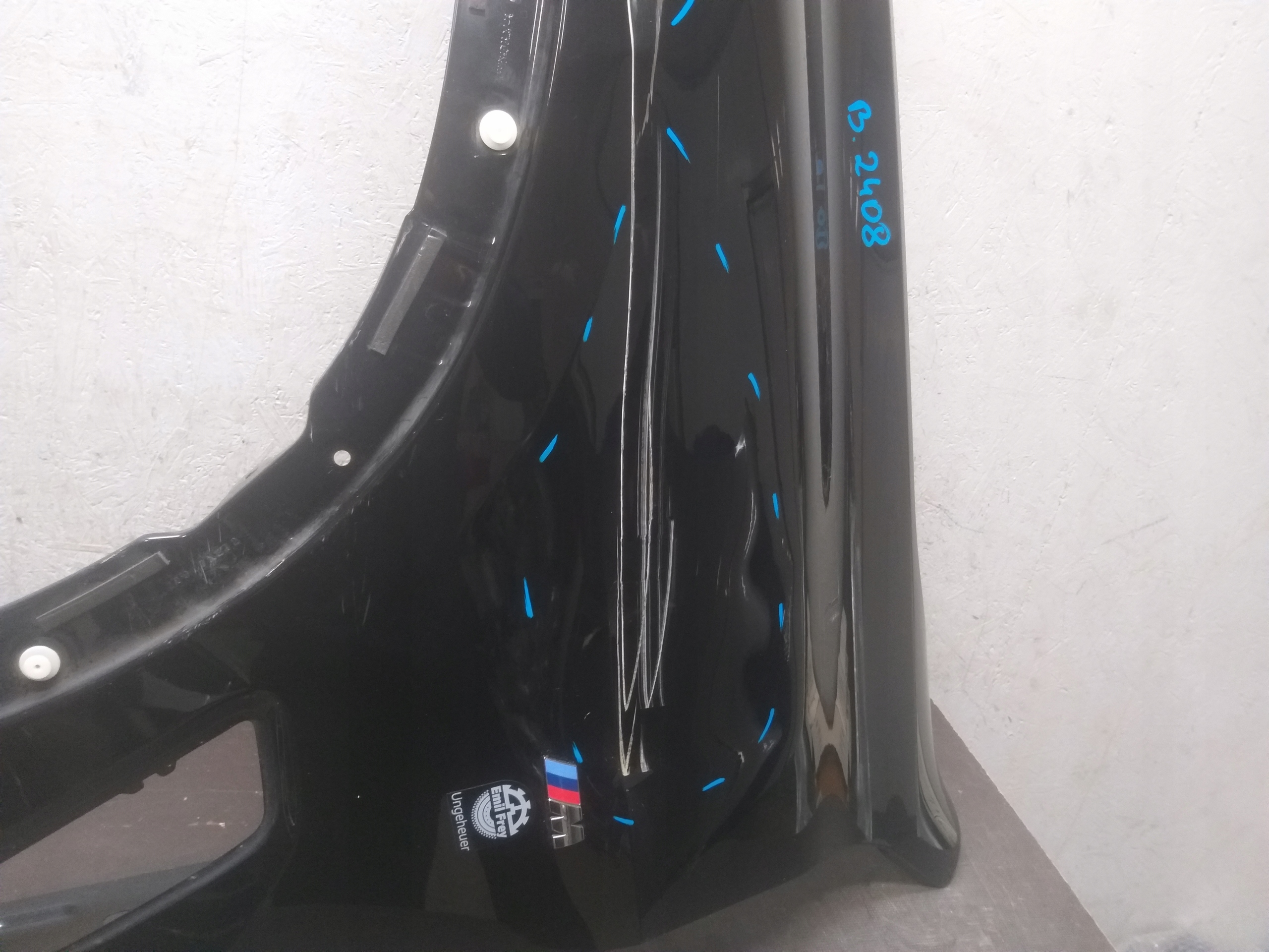 blatník předek levý BMW X5 G05