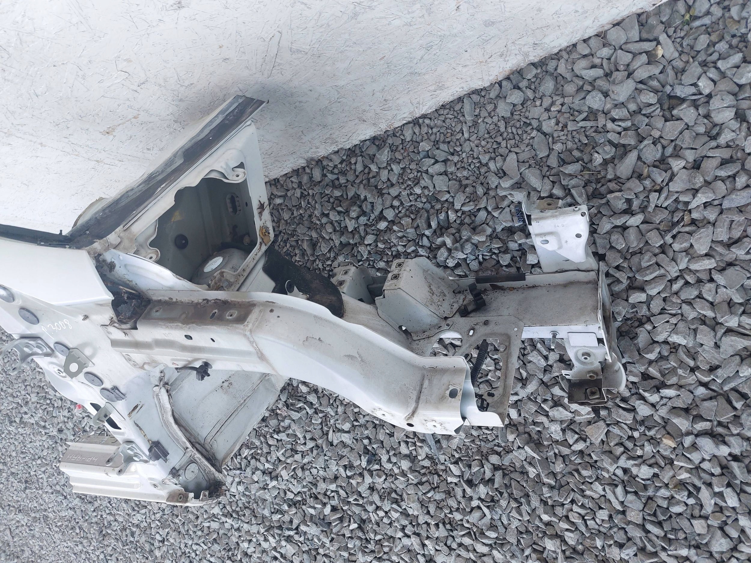 PEUGEOT 3008 and 09-16r pillar A quarter right front