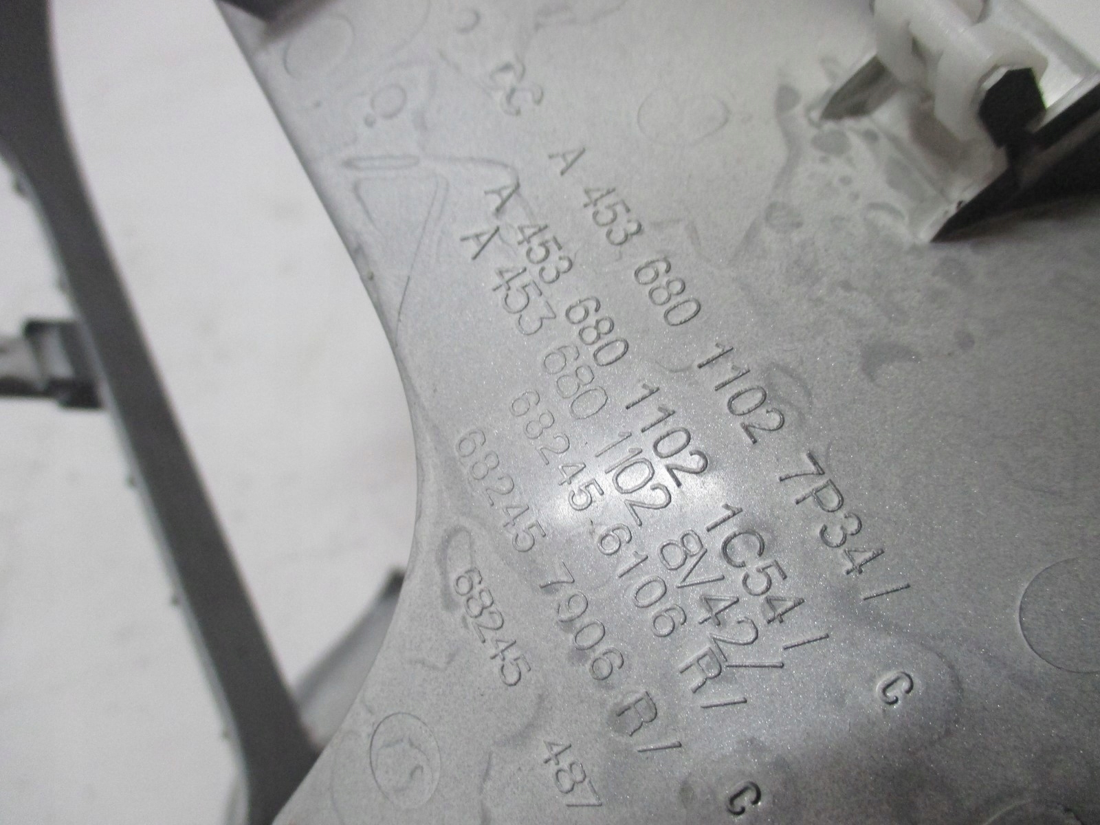 Moulage Console Couverture SMART A453680 3700 A453680 1102