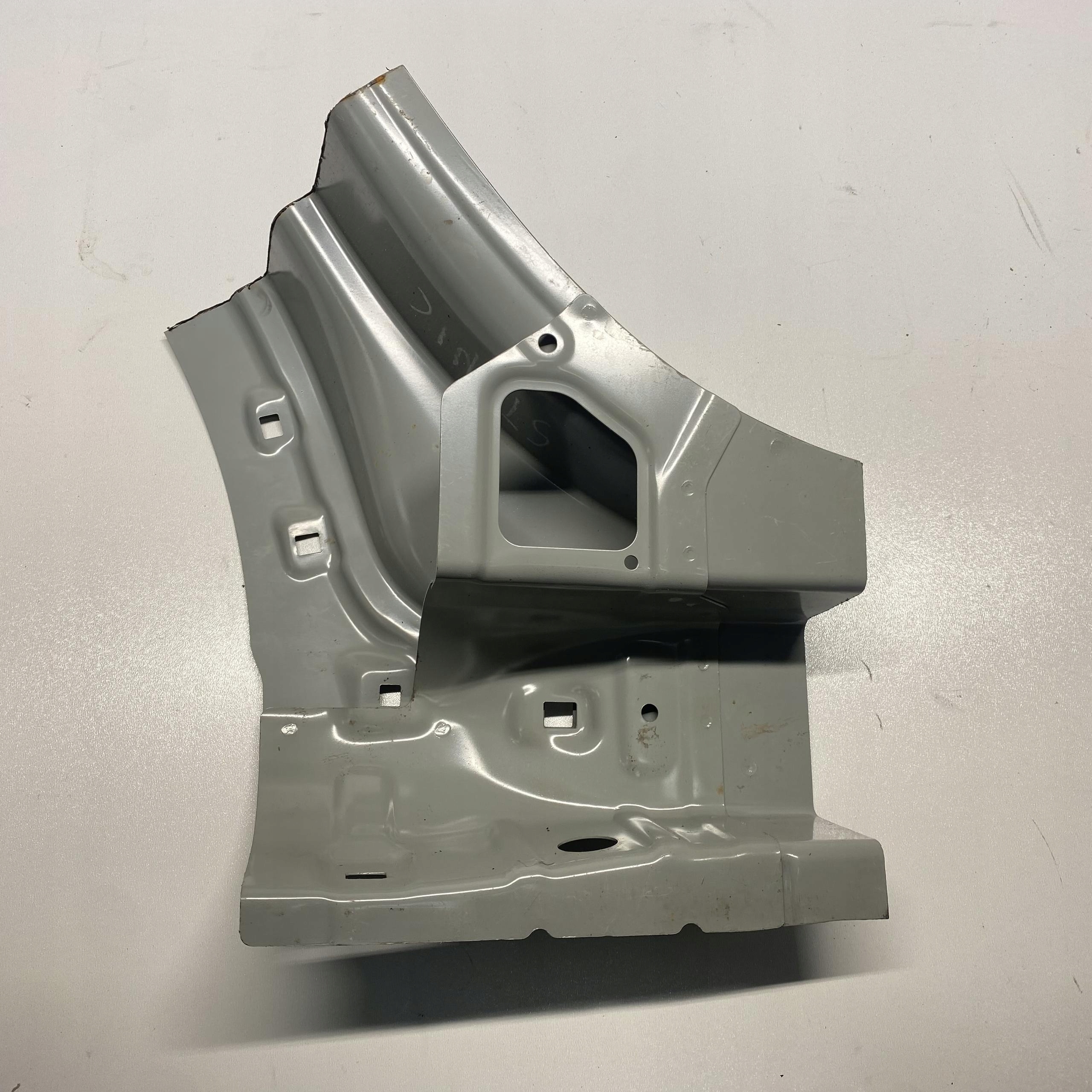 threshold left side KIA STONIC