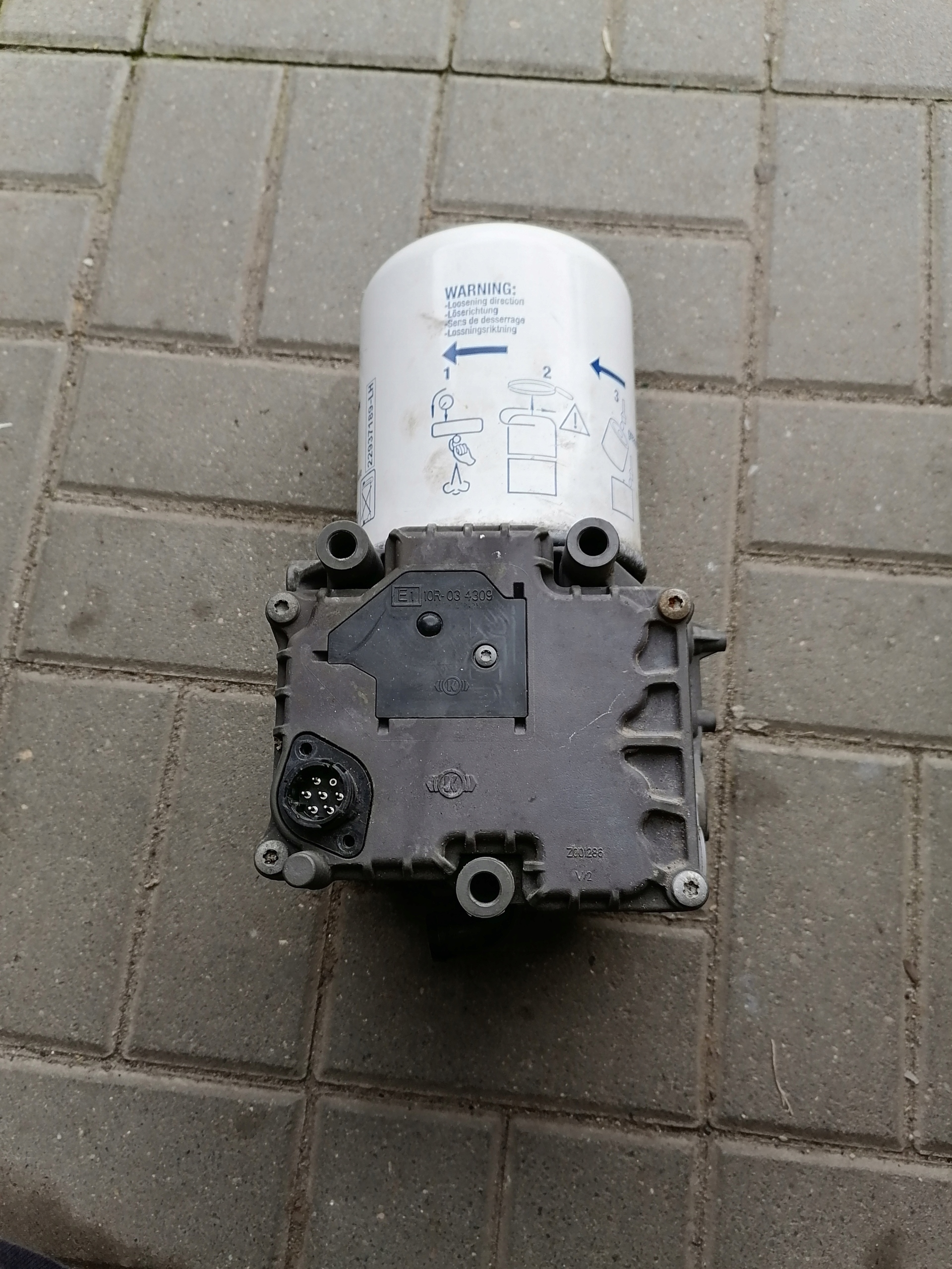 9325100090 блок подготовки воздуха scania wabco
