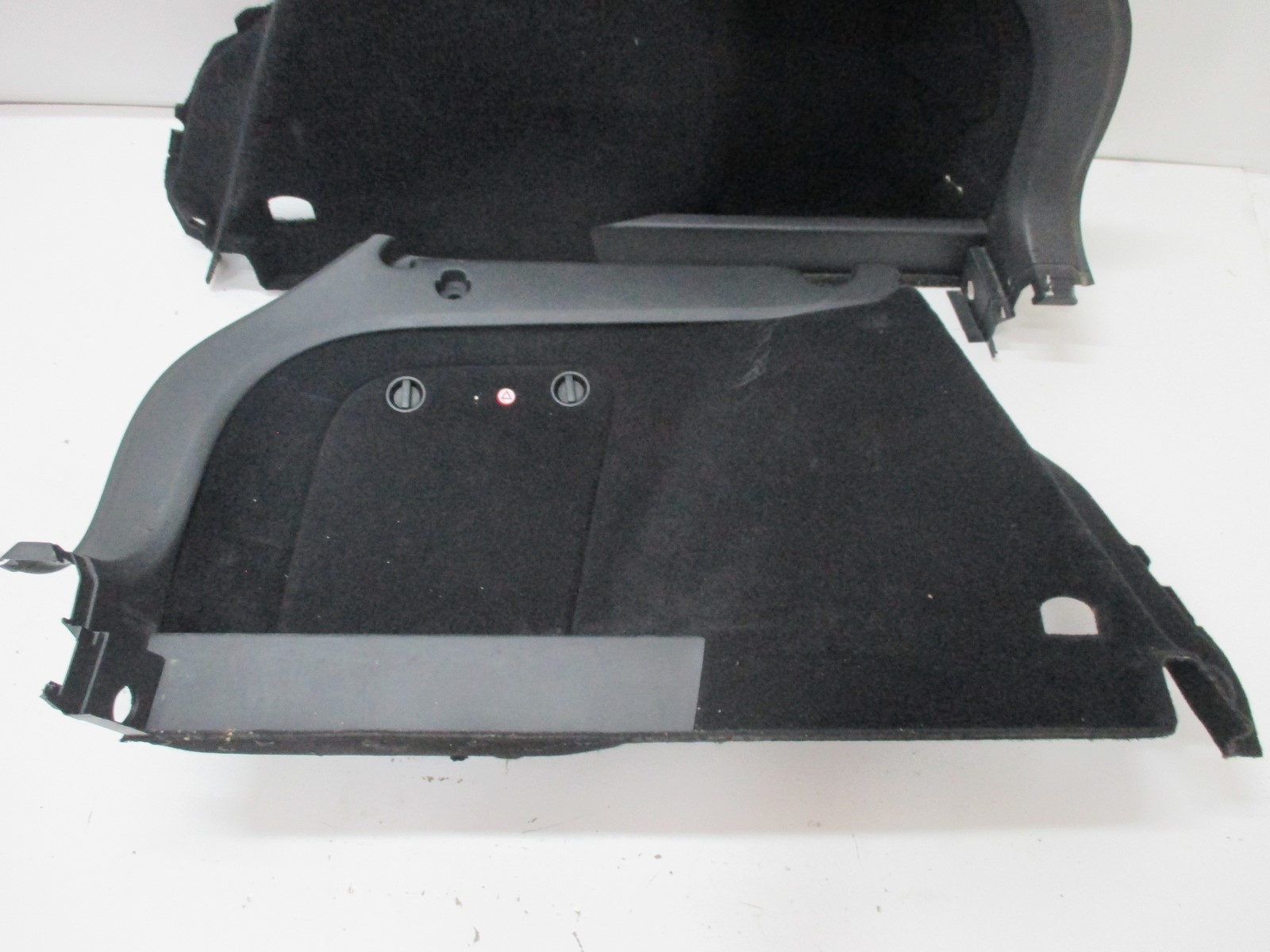 boot upholstery VW GOLF V 1K9 1K9867428 1K9867427