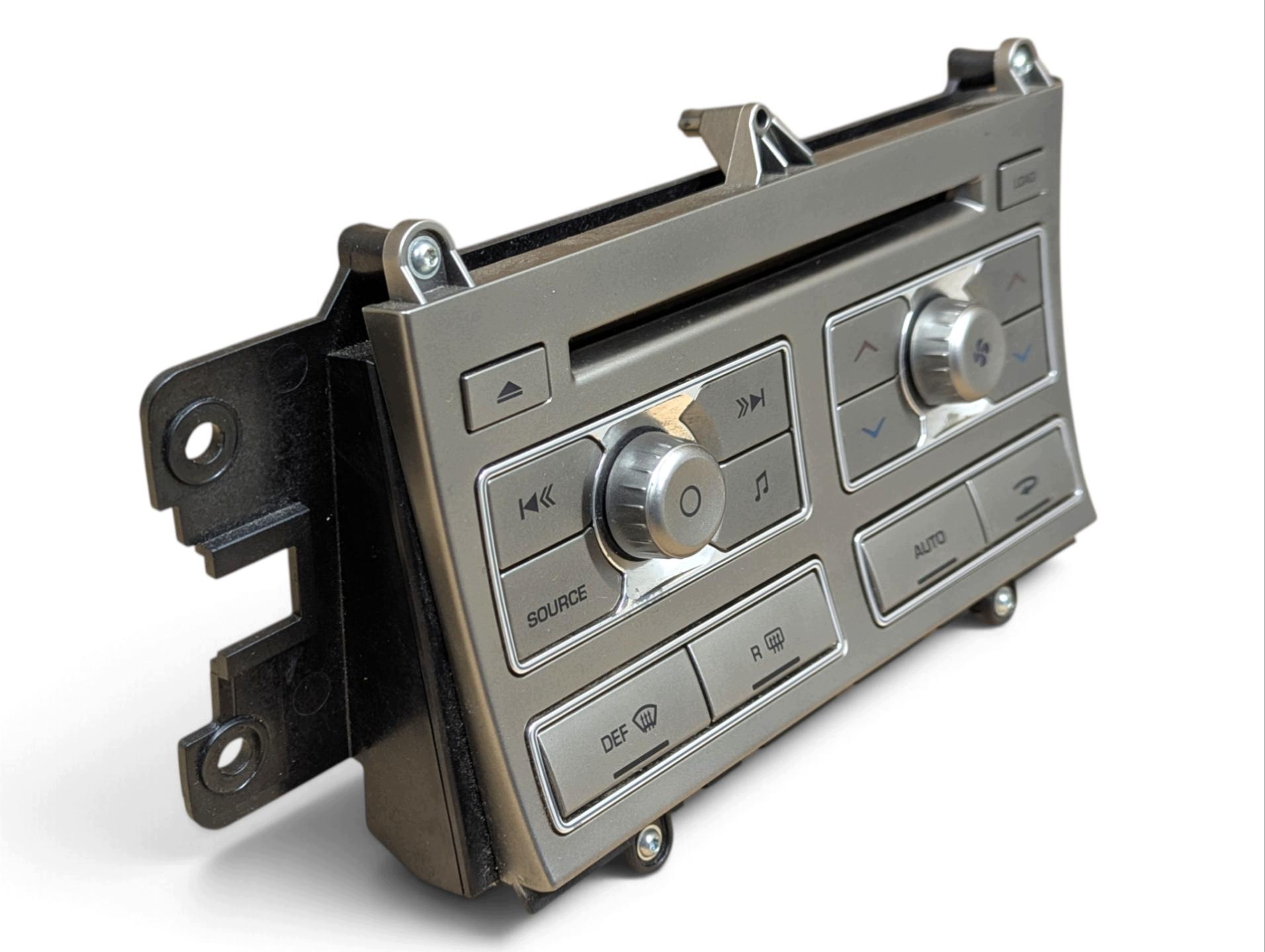 Radio auto Jaguar XF 1 250 2008 7F6N-18C815-BA