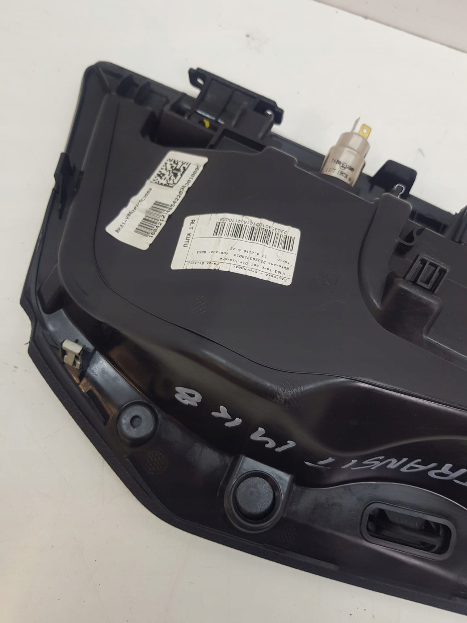 SCHOWEK KIESZEŃ FORD TRANSIT MK8 Typ samochodu Samochody osobowe Samochody dostawcze