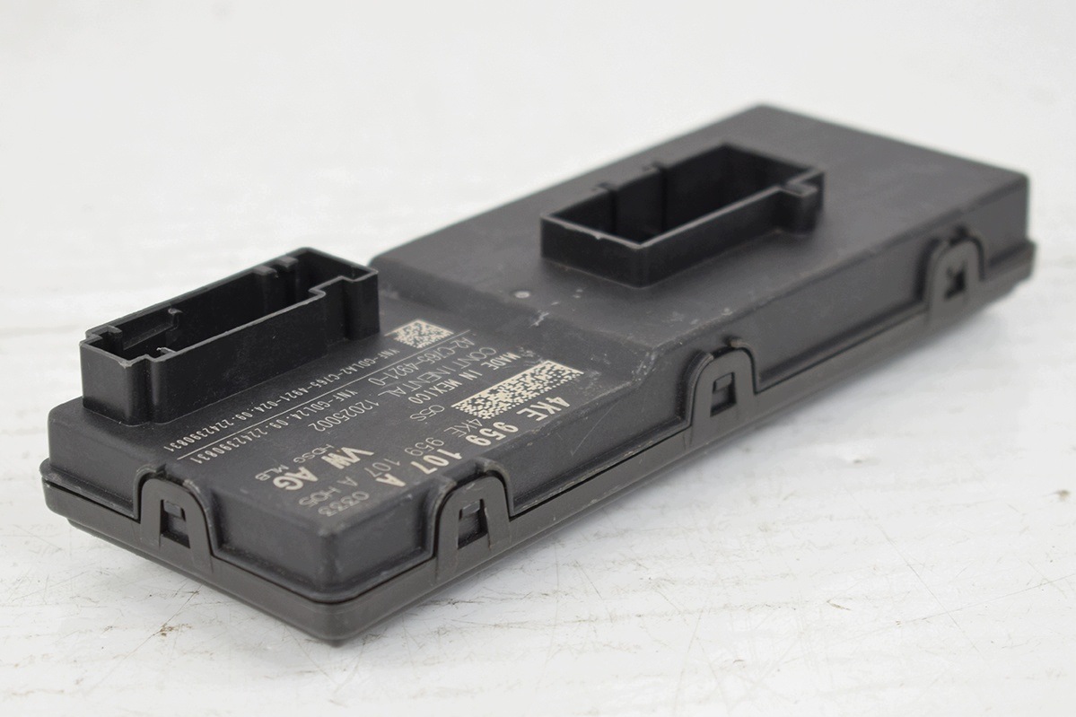 module control unit * of the rear bonnet boot PORSCHE AUDI 4KE959107A