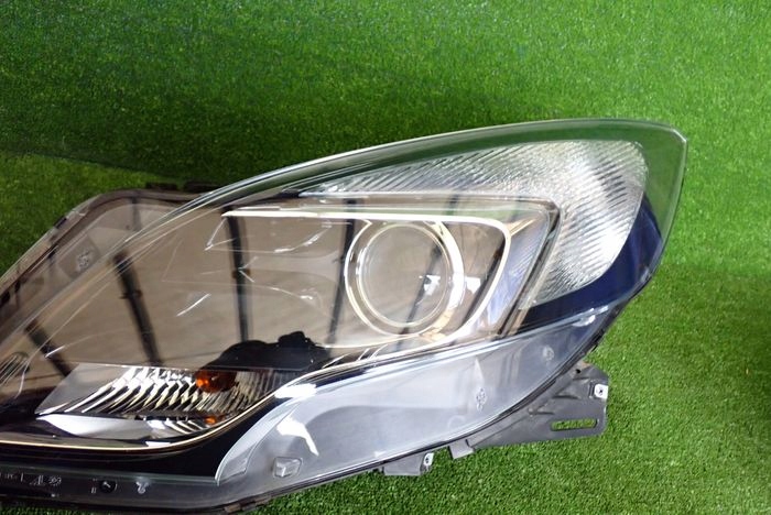 OPEL ZAFIRA C 13- reflektor left light left